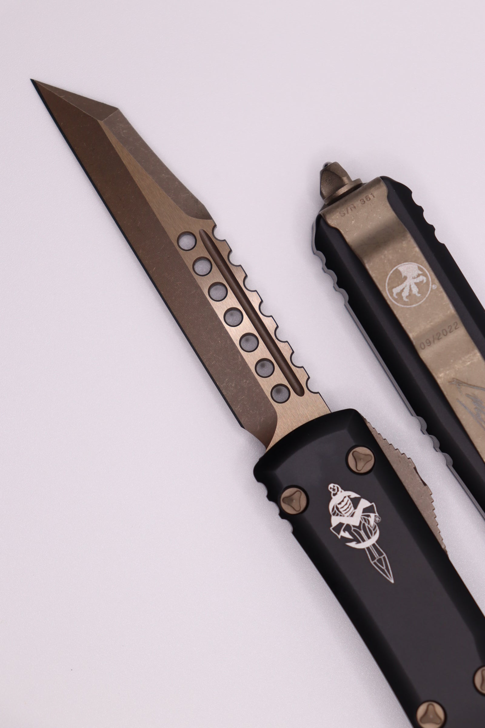 Microtech Ultratech Warhound Bronze Apocalyptic Standard & Black 119W-13APS