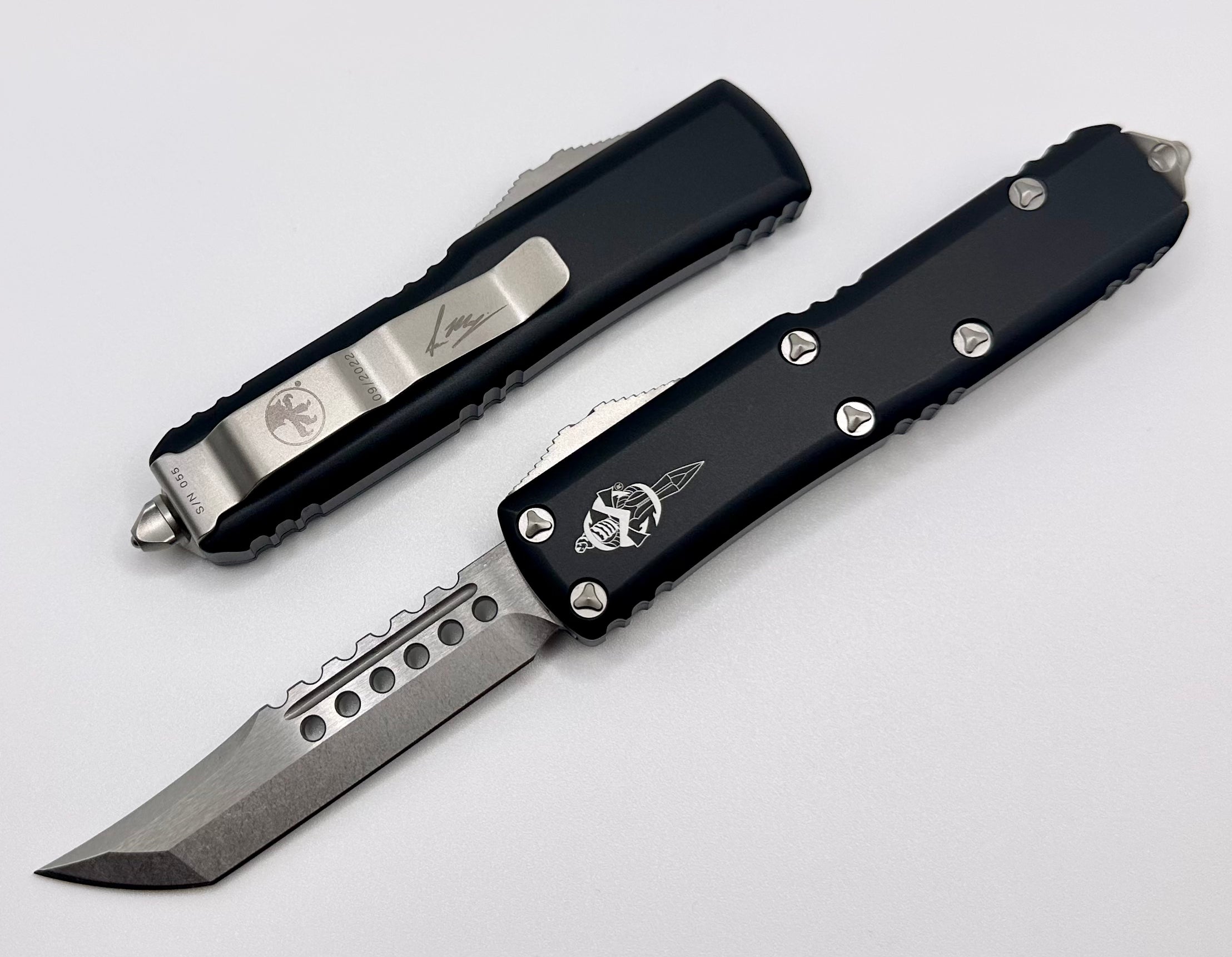 Microtech UTX-85 Hellhound Stonewash Standard & Black 719-10S