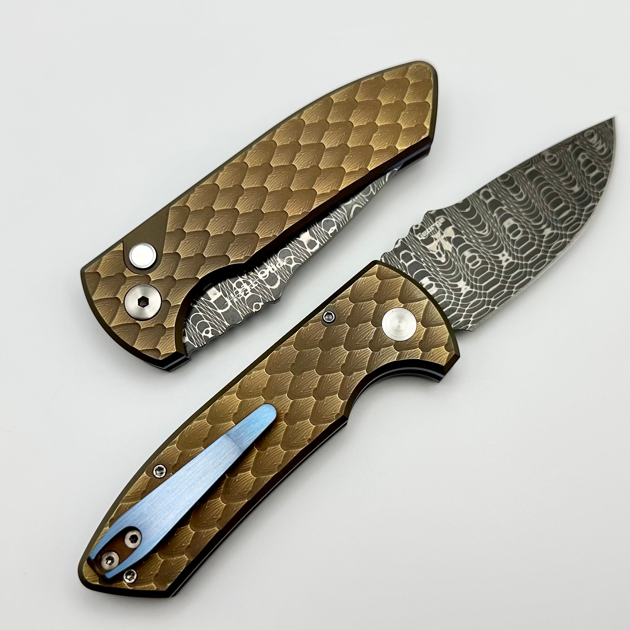 Pro-Tech SBR Short Bladed Rockeye Bronze/Blue Double Feather Texture Titanium Handle & Pearl Button w/ Vegas Forge Spirograph Damascus 2023.SBR.005