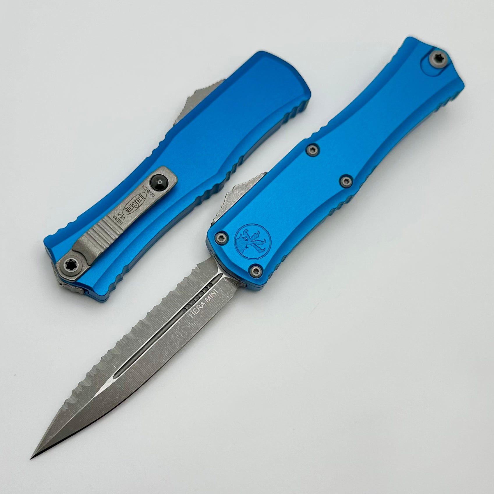 Microtech Knives Mini Hera Apocalyptic Full Serrated Double Edge M390MK w/ Blue Handle 1702M-12APBL