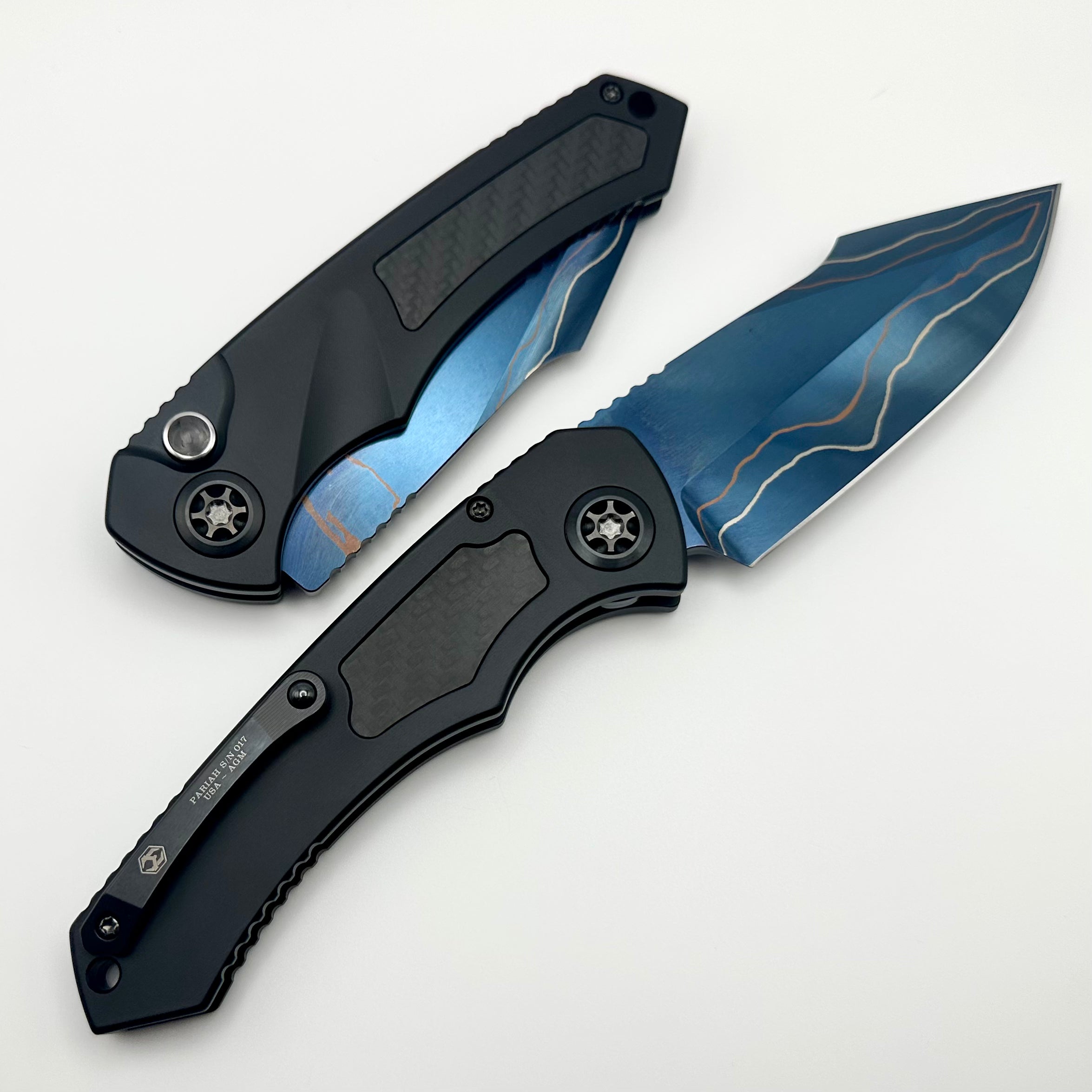 Heretic Knives Pariah Auto Custom Black Aluminum & Carbon Fiber Inlays w/ Blued Baker Forge Elite AuroraMai Damascus