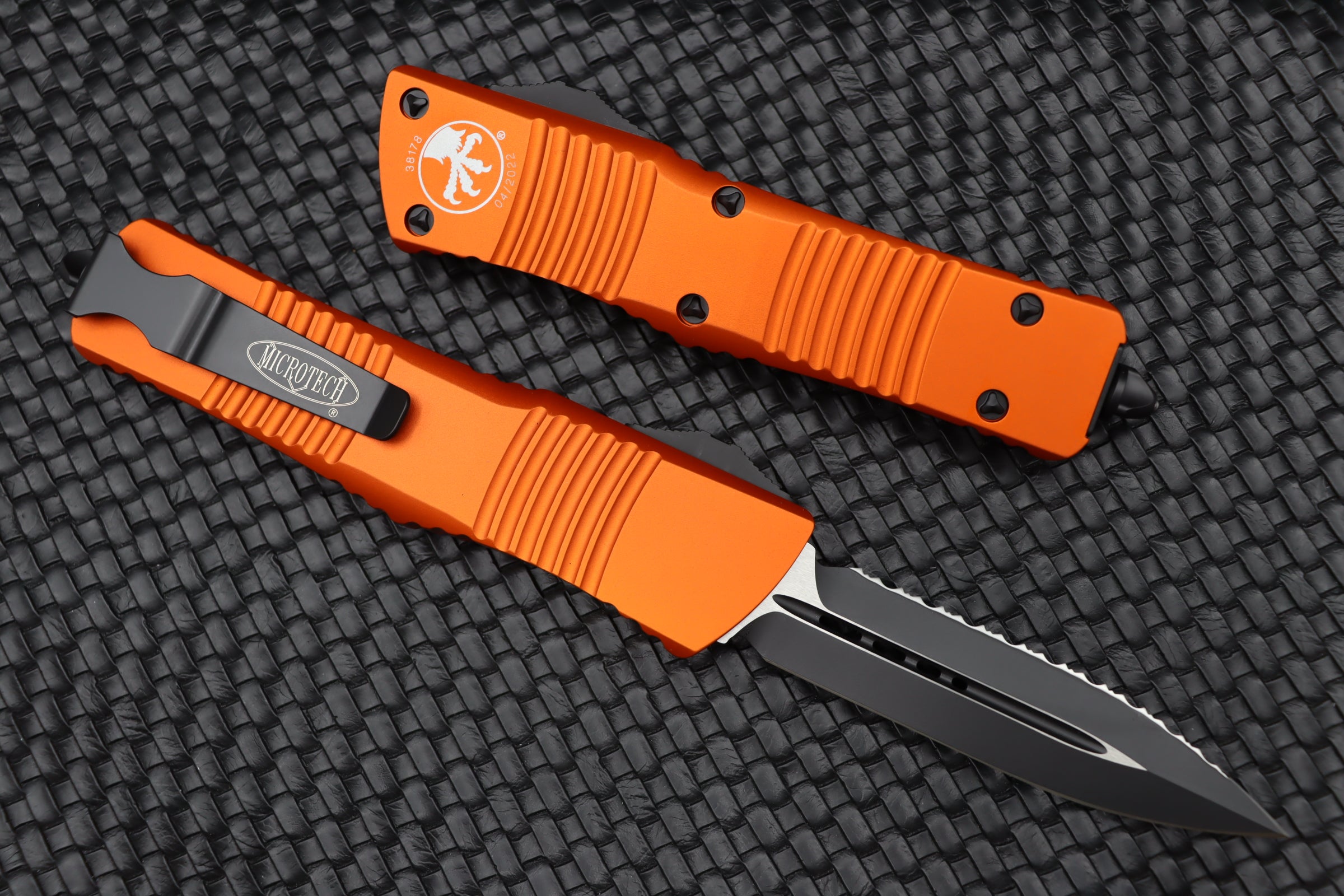 Microtech Combat Troodon Black Double Edge Fully Serrated & Orange 142-3OR