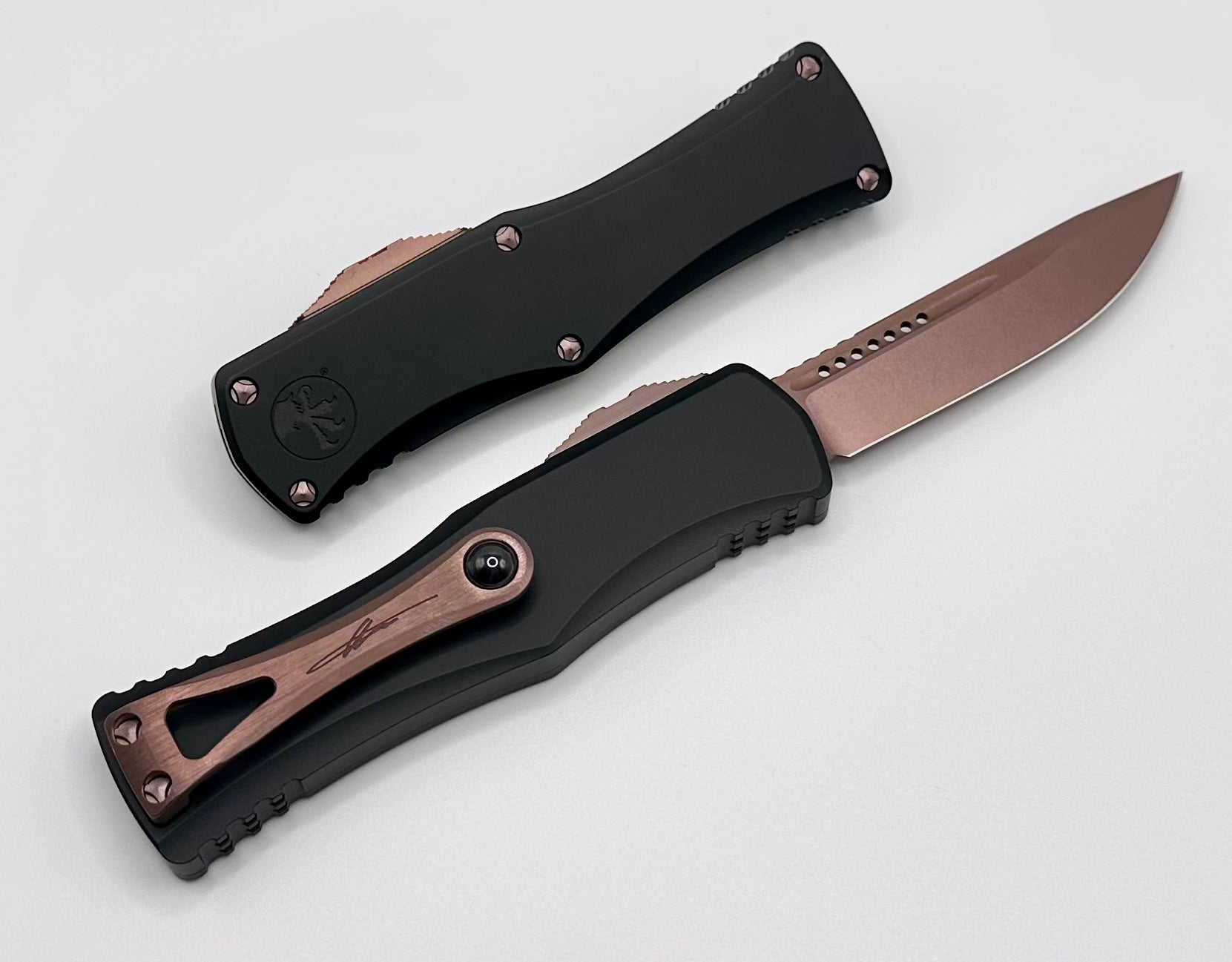 Microtech Hera Deep Engraved Black & S/E PVD Rose Gold 703-1PVDRGS