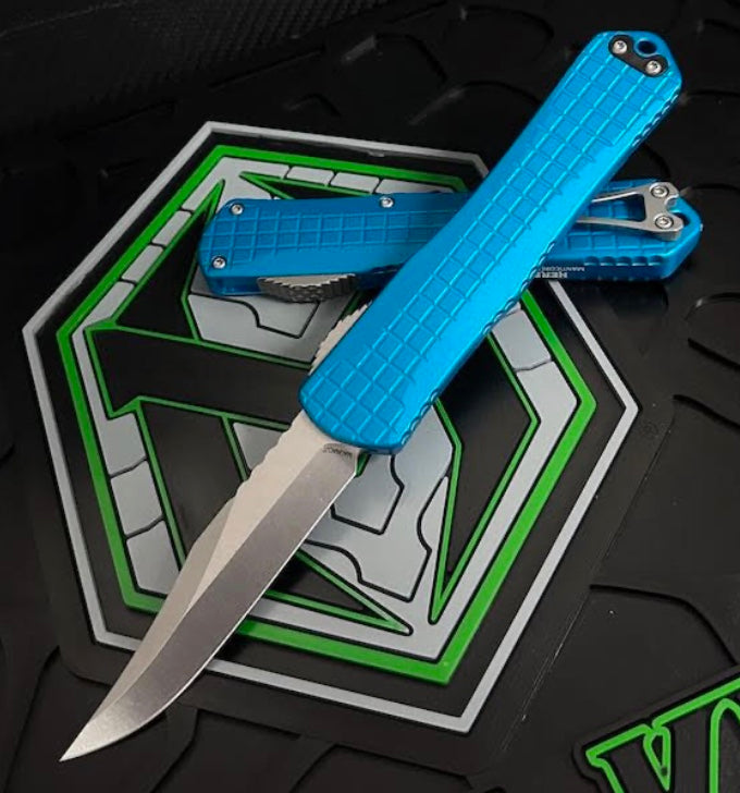 Heretic Knives Manticore X Turquoise Frag Handle & Stonewash Bowie MagnaCut H030BF-2A-TQ