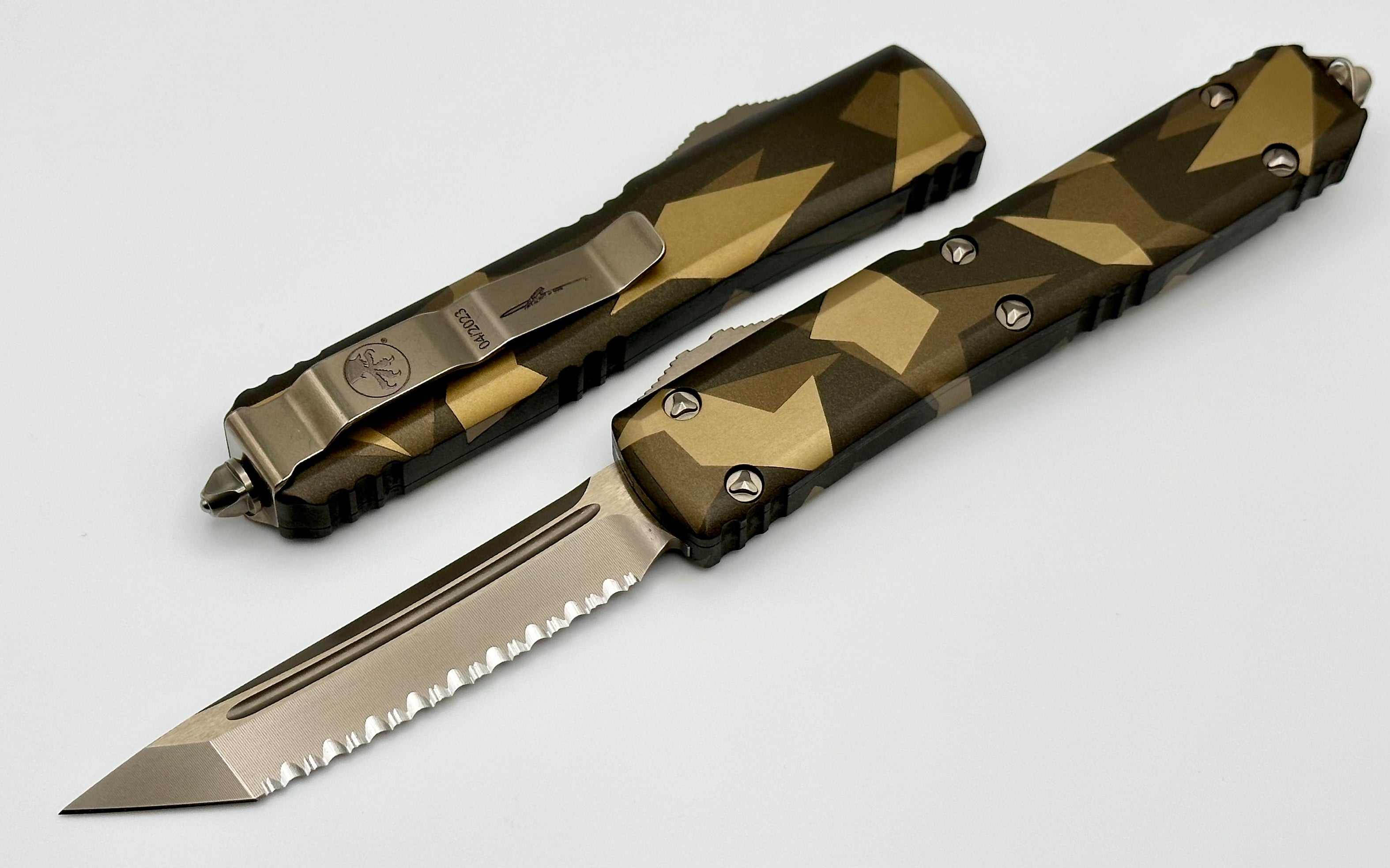 Microtech Ultratech Geo Tan Camo Bronzed Low Polished Tanto Full Serrated Signature Series 123-15LPGETACS