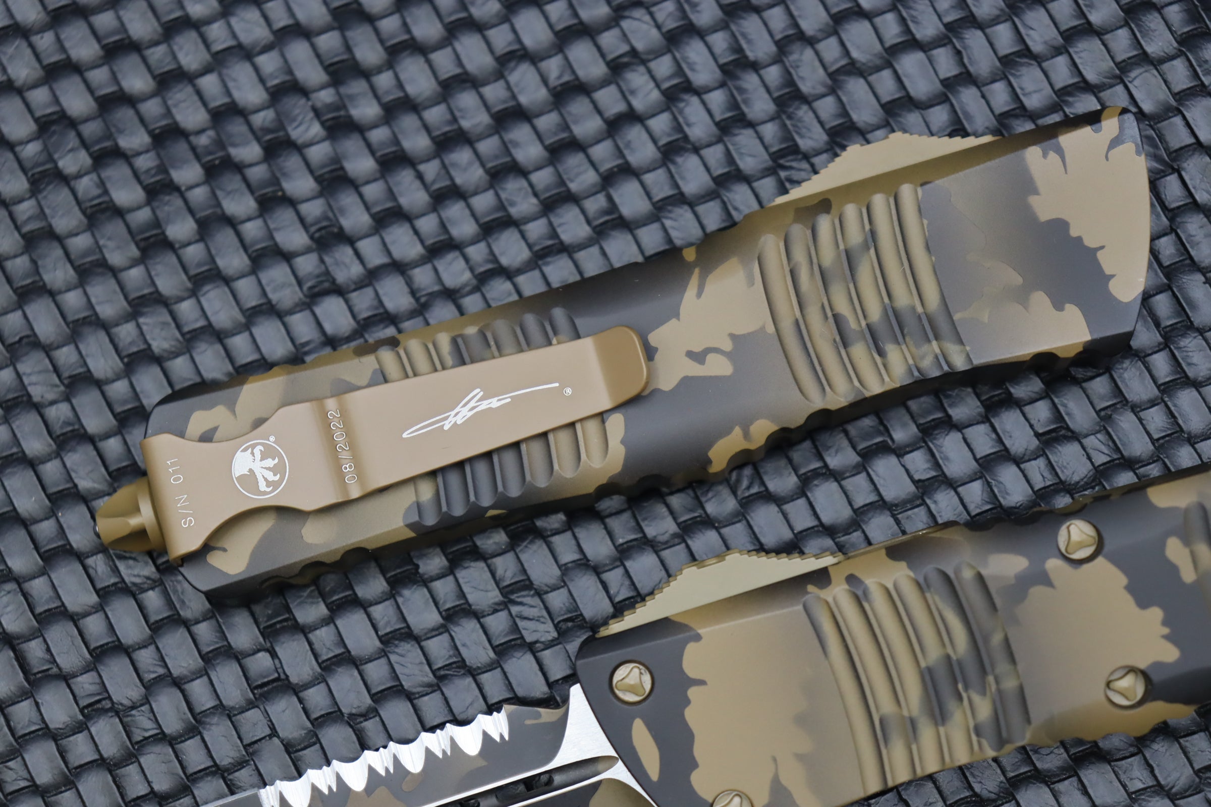 Microtech Combat Troodon Coyote Camo w/ Double Edge Partial Serrated Camo  142-2CCS