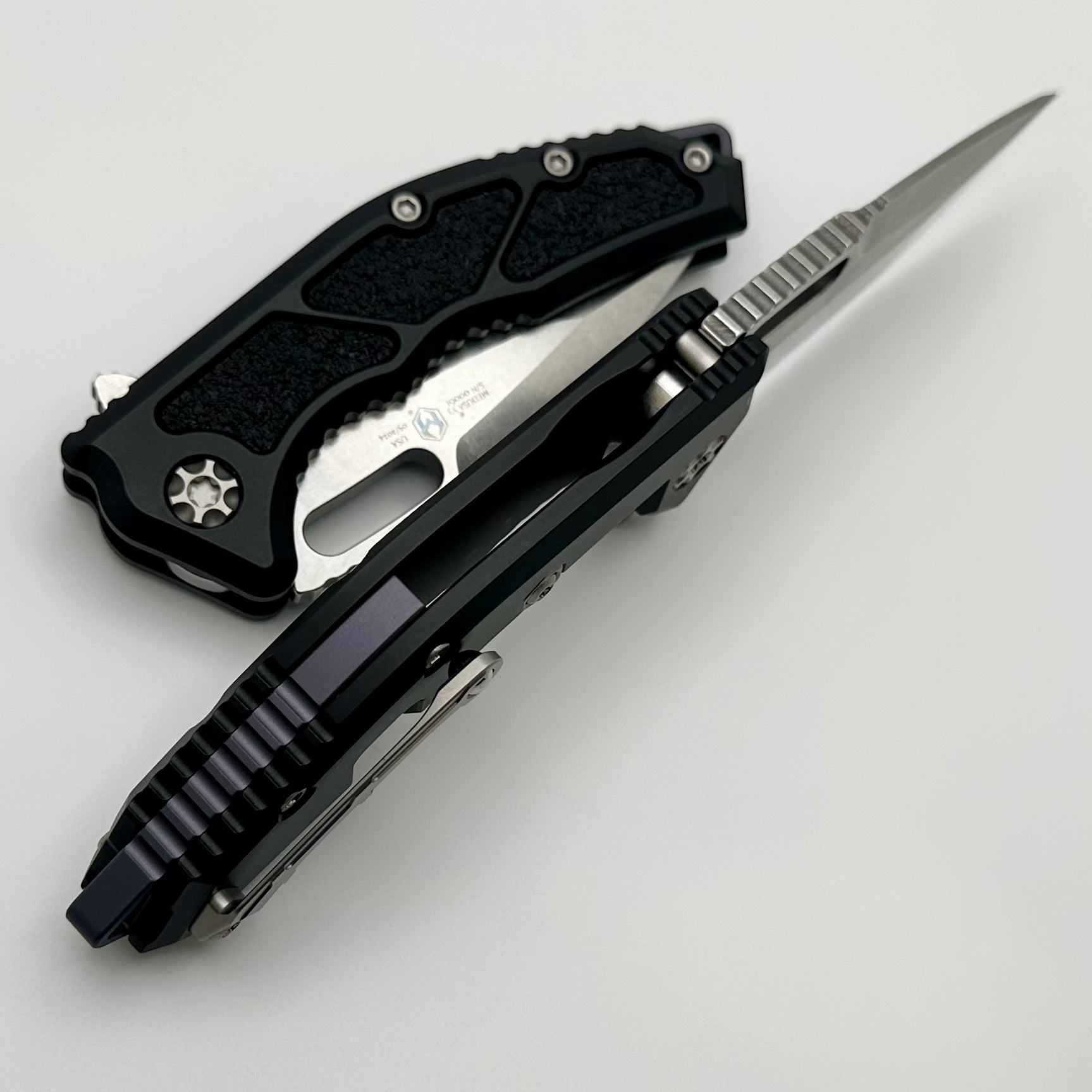 Heretic Knives Medusa Manual Black Aluminum Frame Lock w/ Grip Inlays & Stonewash Partial Serrated MagnaCut H009-2B