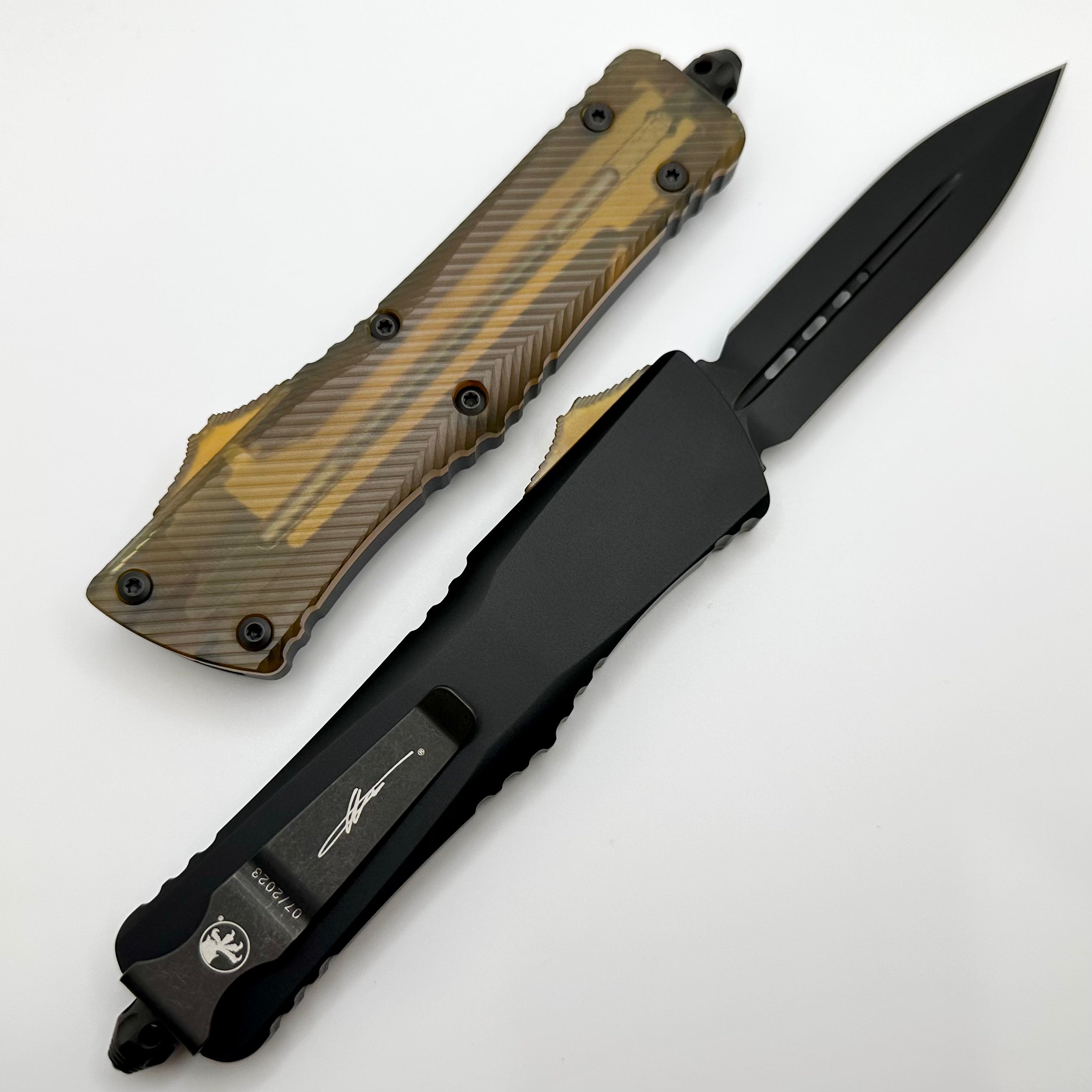 Microtech Combat Troodon Fluted Ultem Top/Button w/ DLC Double Edge 142-1DLCTULS