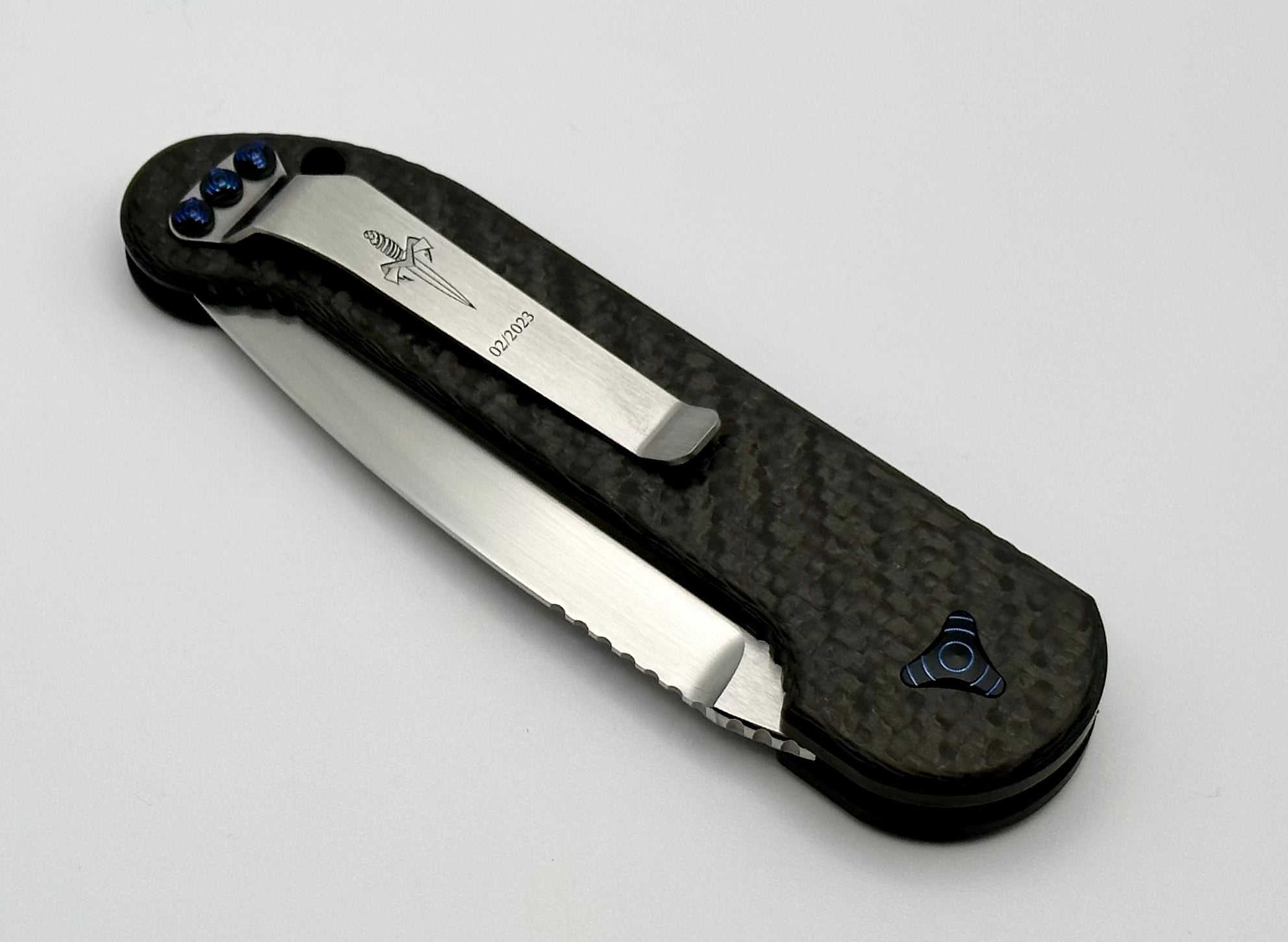 Marfione Custom Knives LUDT Hand Satin w/ Carbon Fiber & Blue Ringed Hardware