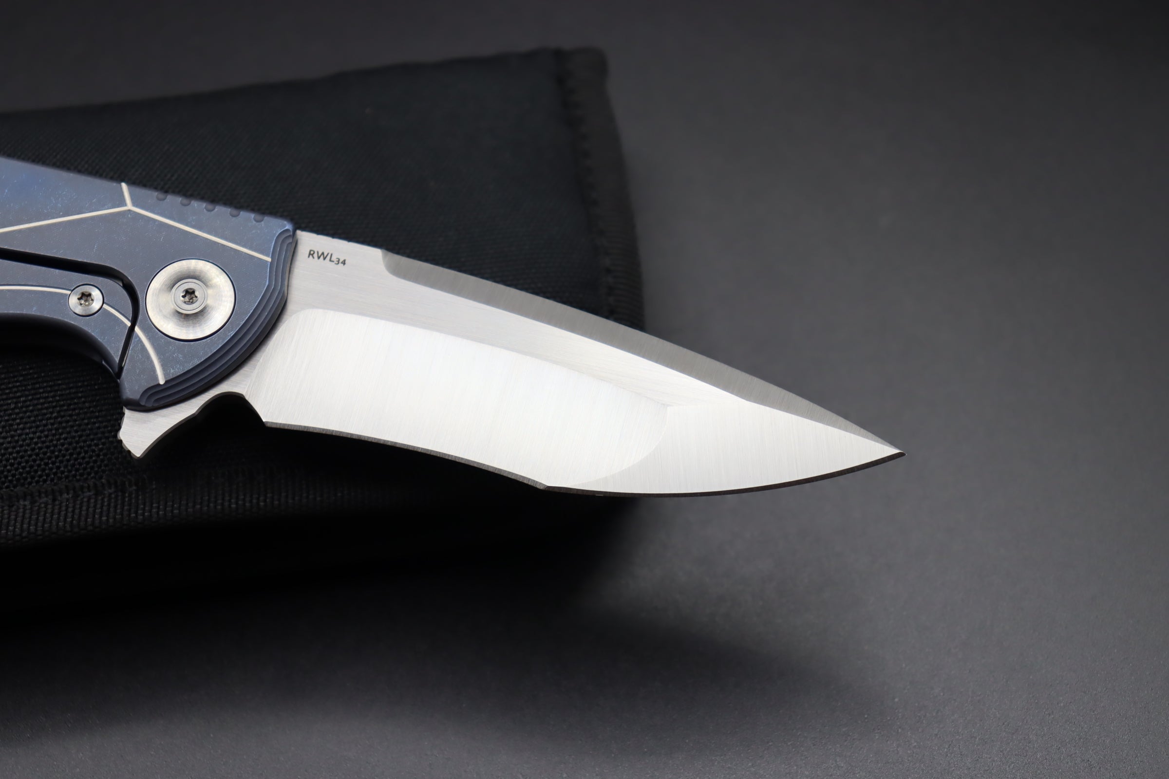 Reate Knives Blue K-4 Twill Carbon Fiber & RWL-34