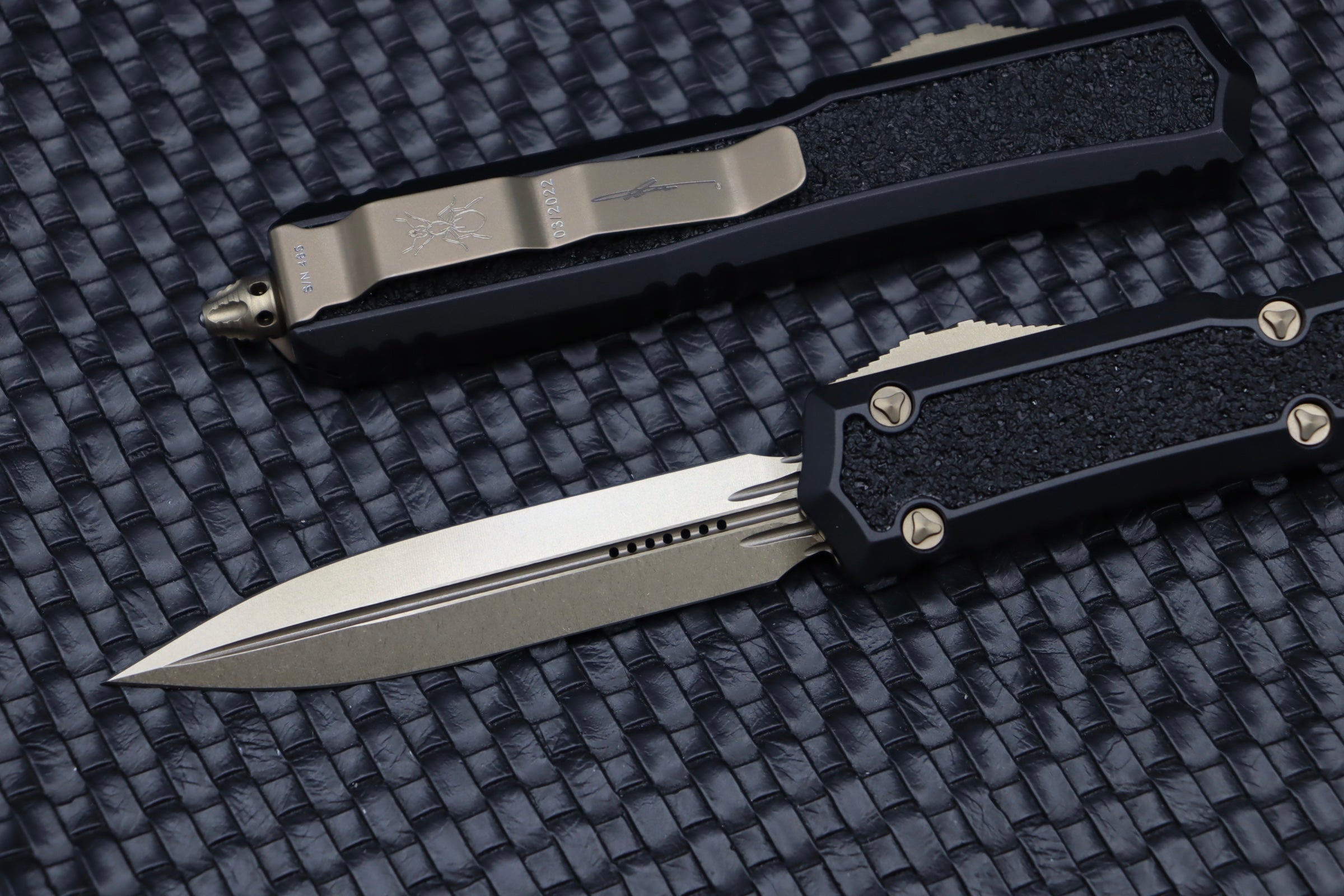 Microtech Makora Double Edge Bronze Standard & Black 206-13S