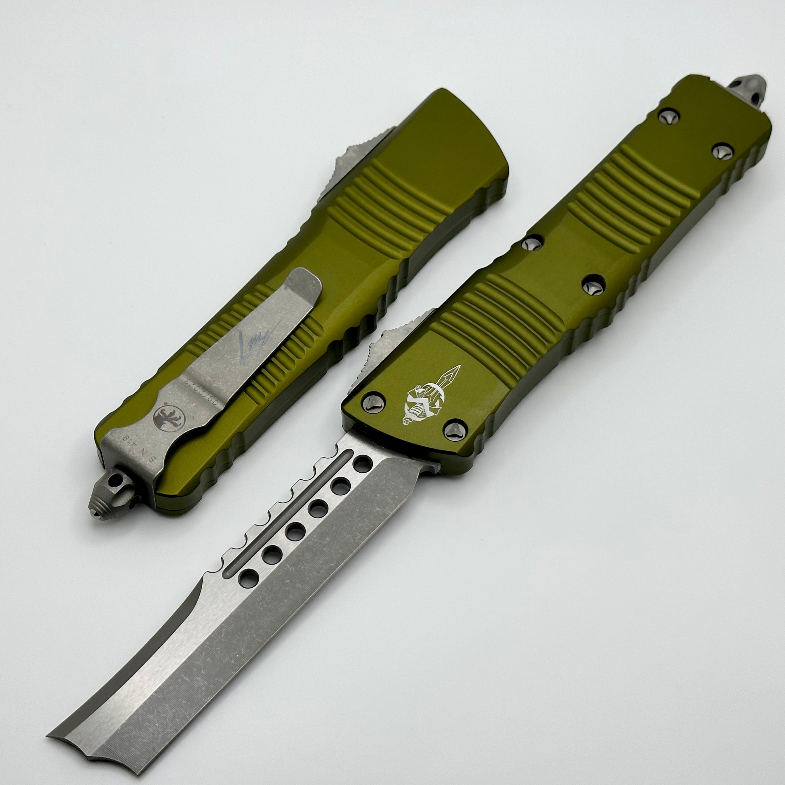 Microtech Combat Troodon Hellhound Straight Razor Apocalyptic Standard & OD Green Signature Series 219R-10APODS