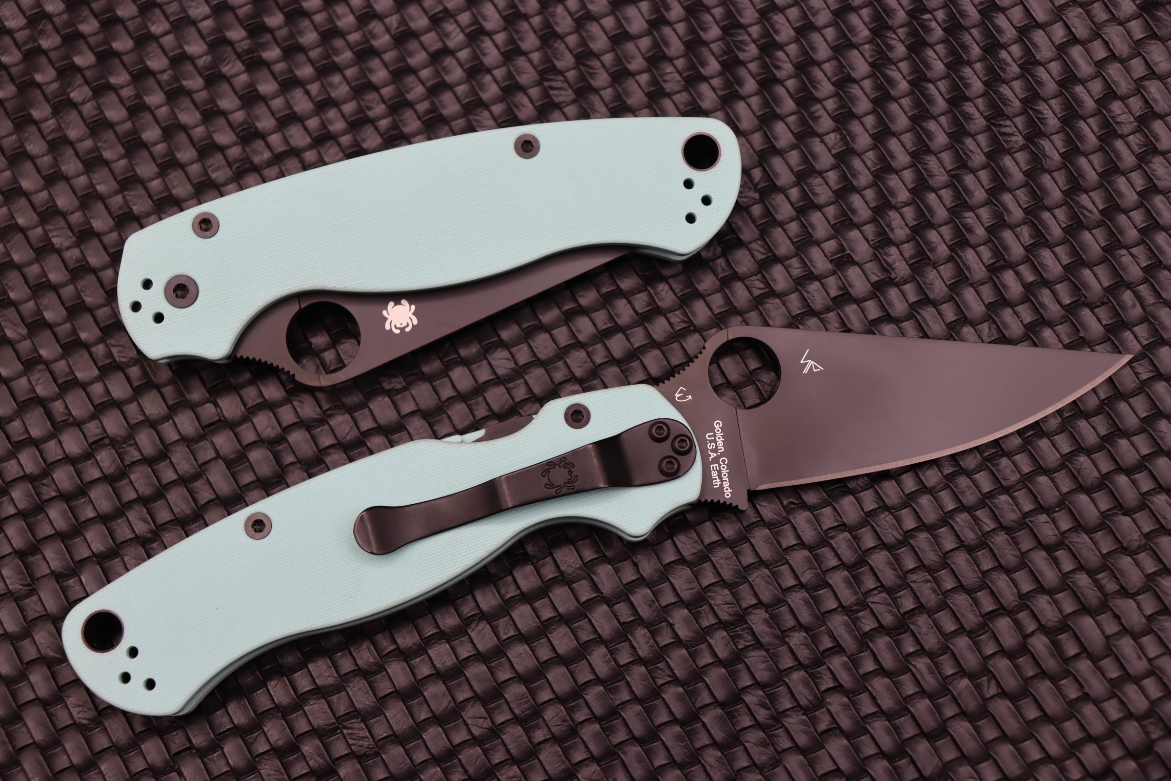 Spyderco Knives Paramilitary 2 PM2 Teal G-10 & DLC S90V C81GPTLBK2