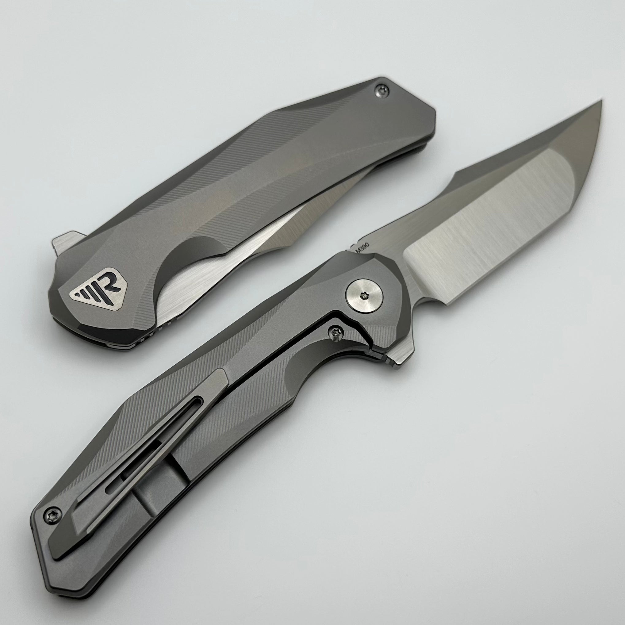 Reate Zoro w/ Titanium Handles & Belt Satin M390