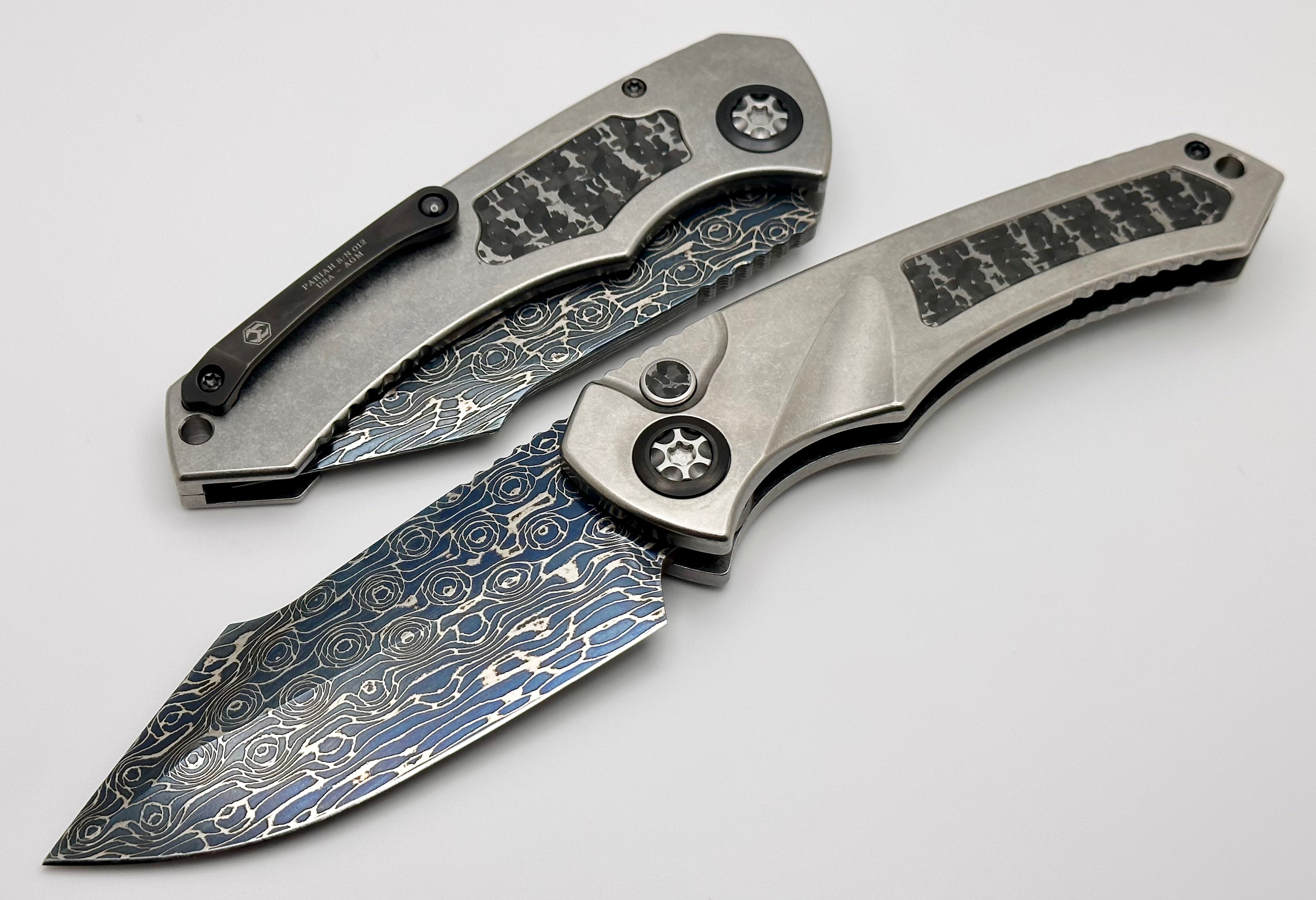 Heretic Knives Pariah Auto Custom Titanium & Silver Snakeskin Inlay w/ Blued Vegas Forge Damascus