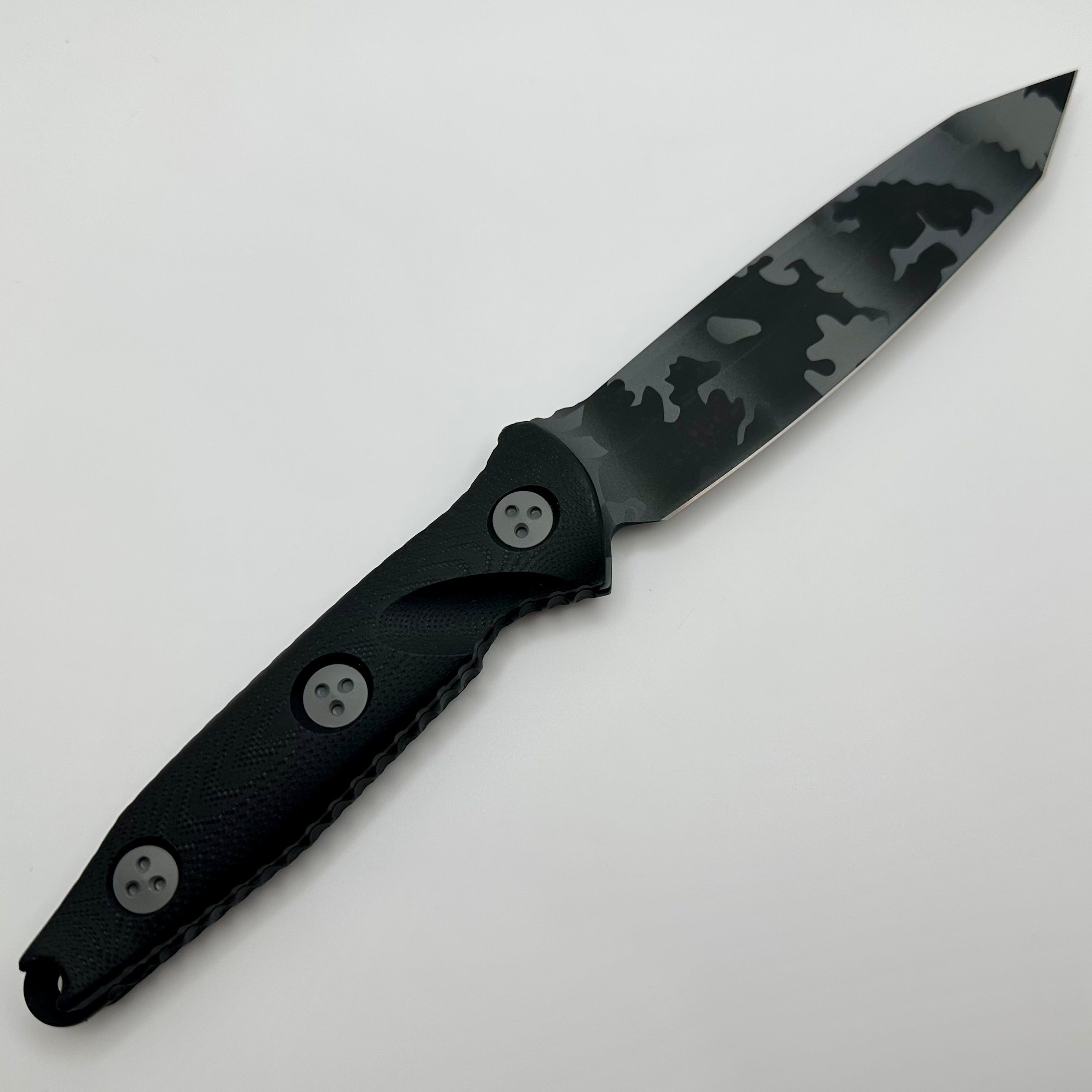 Microtech Socom Alpha Tanto Urban Camo Standard Signature Series 114-1UCS