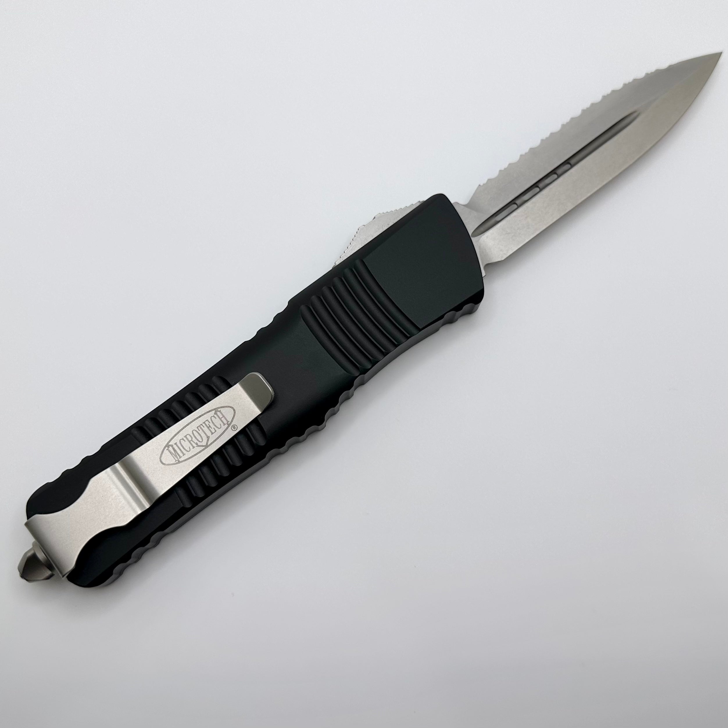 PRE OWNED Microtech Combat Troodon Black w/ Double Edge Stonewash Full Serrated 142-12 PRE OWNED