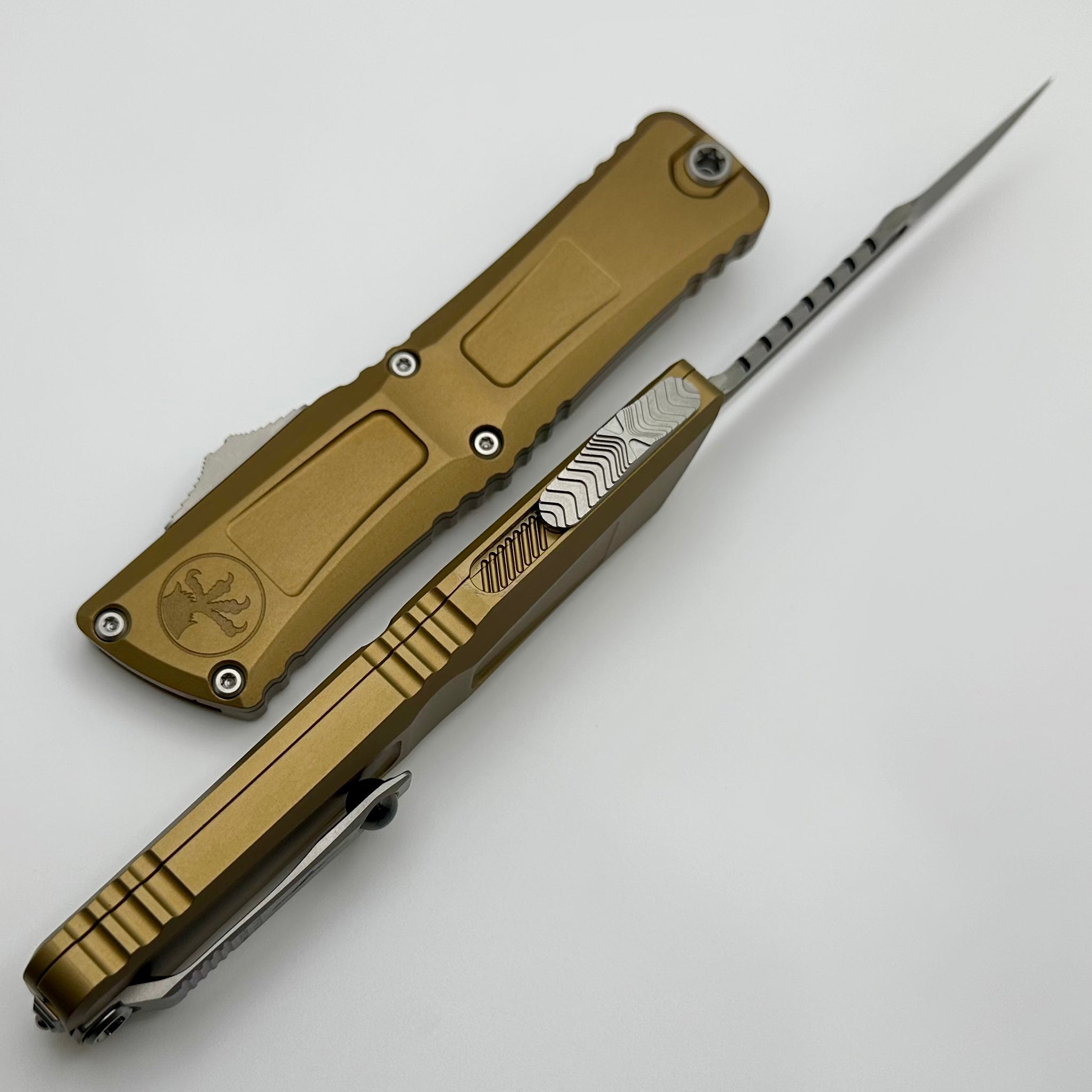 Microtech Knives Combat Troodon Gen III Interceptor w/ Tan Handle Signature Series 1217-10TAS