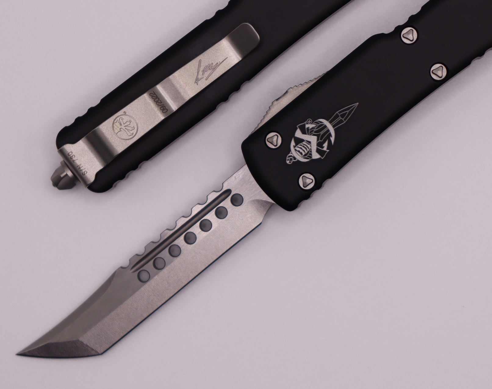 Microtech UTX-70 Hellhound Stonewash Standard & Black 419-10S