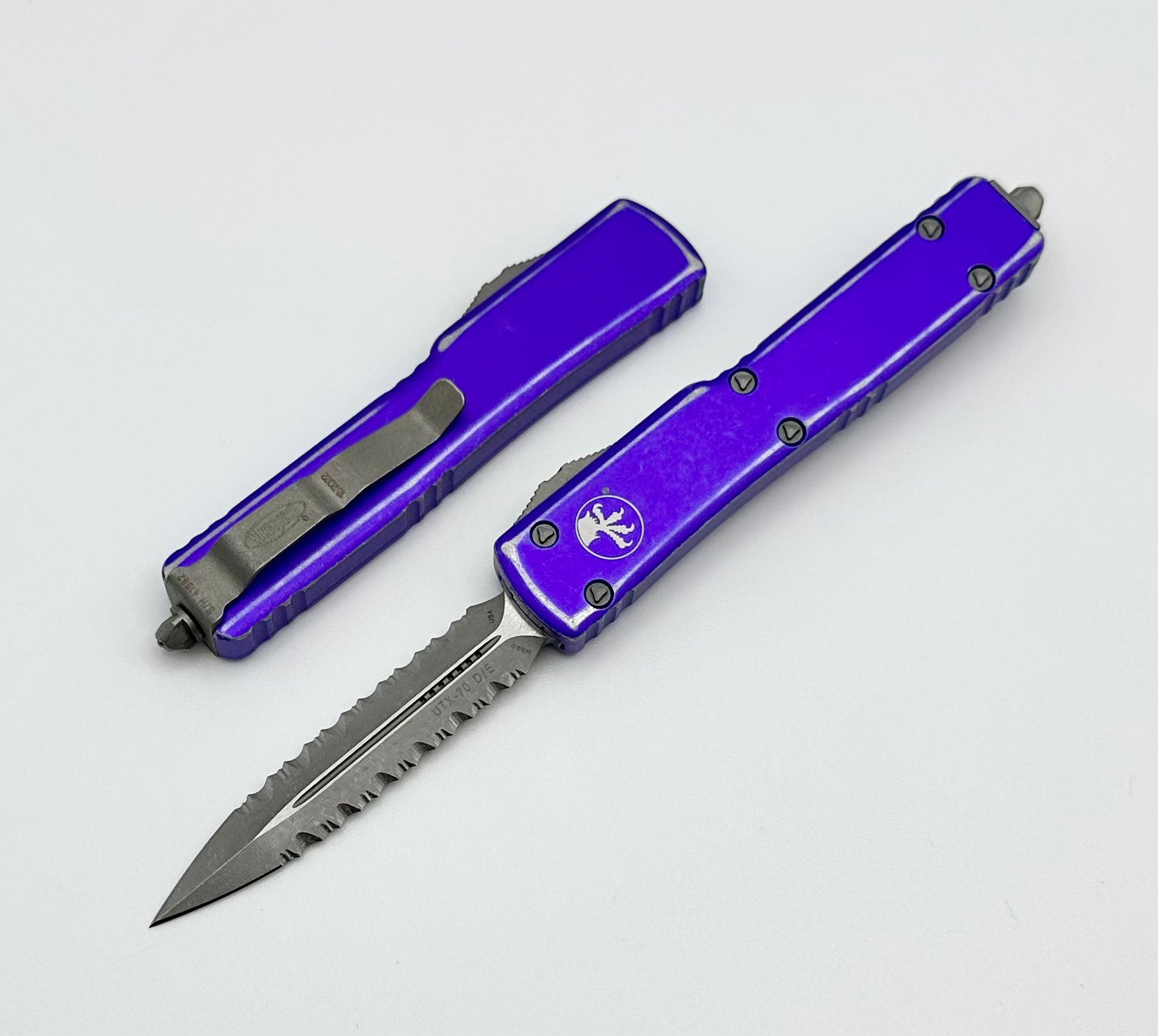 Microtech UTX-70 Double Edge Double Fully Serrated Apocalyptic & Distressed Purple 147-D12DPU