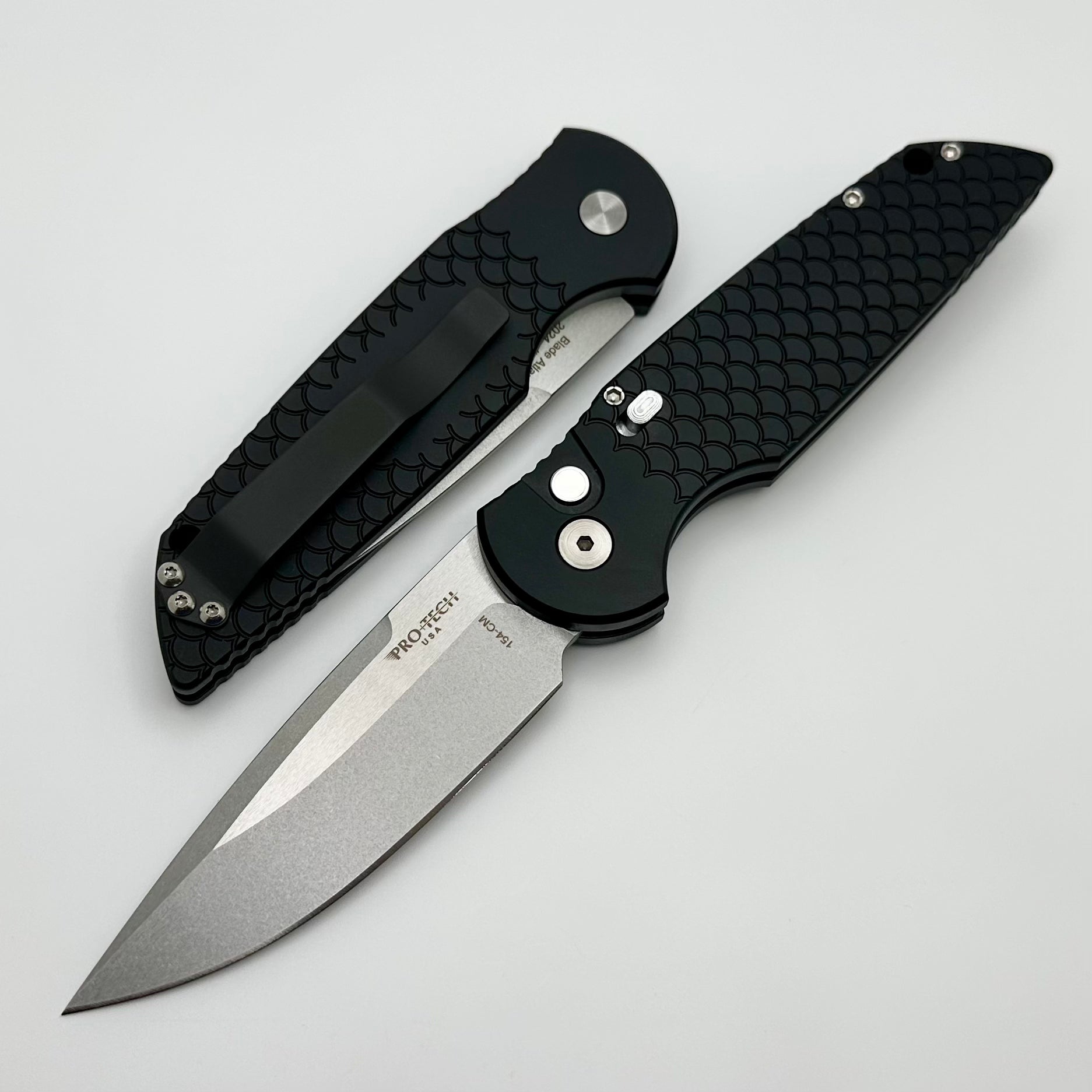 Pro-Tech TR-3 Black “Fish Scale” Handle w/ Safety & 154-CM Blade TR-3 Blade Show Atlanta 2024