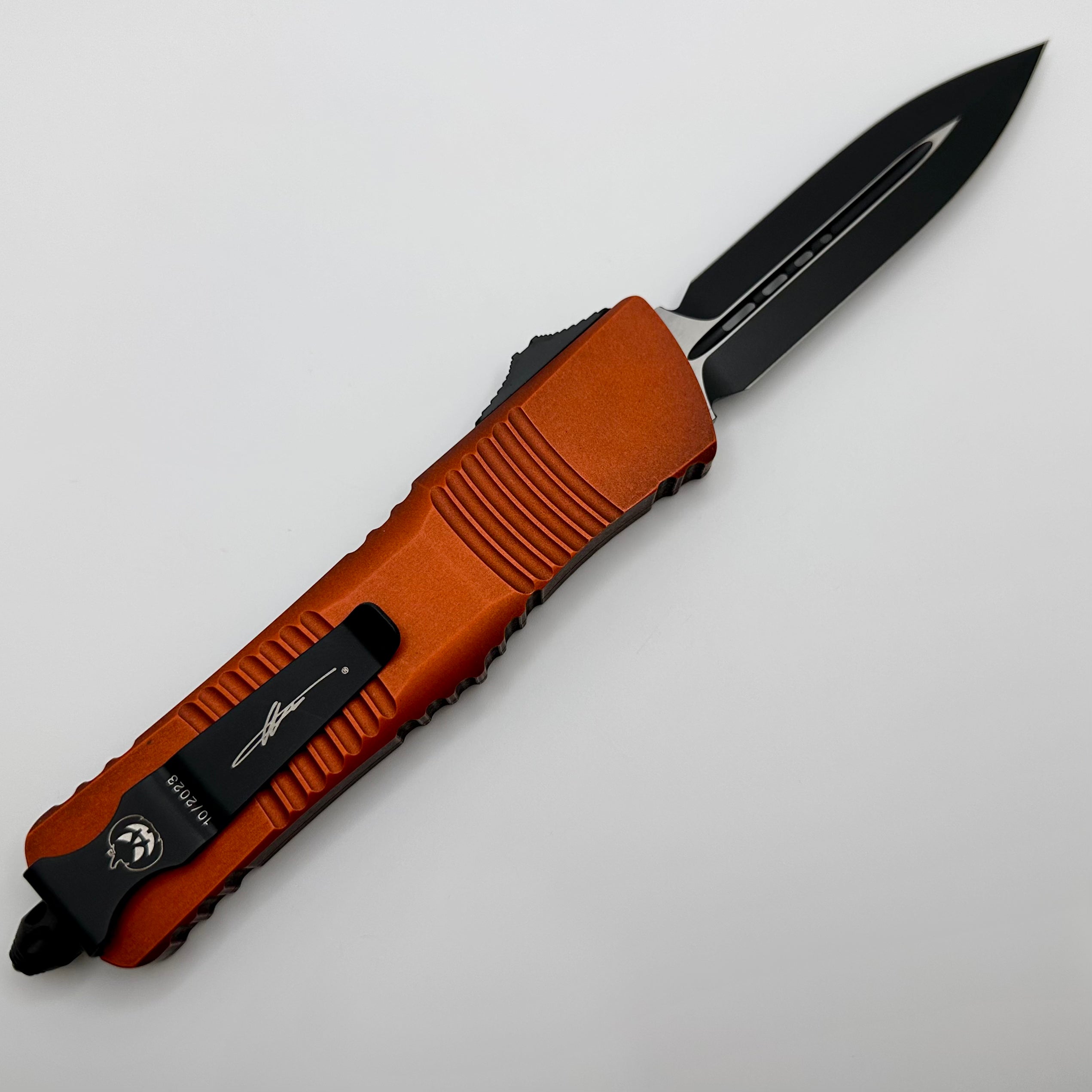 Microtech Combat Troodon D/E Halloween Orange Standard 23’ 142-1HWS