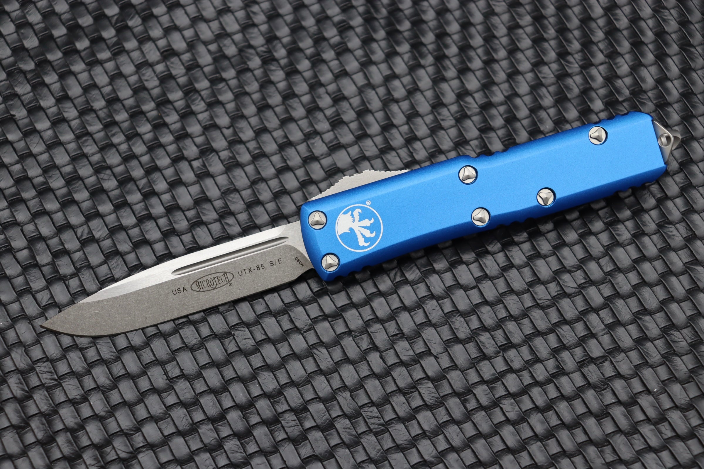 Microtech UTX-85 Single Edge Stonewash Standard & Blue 231-10BL