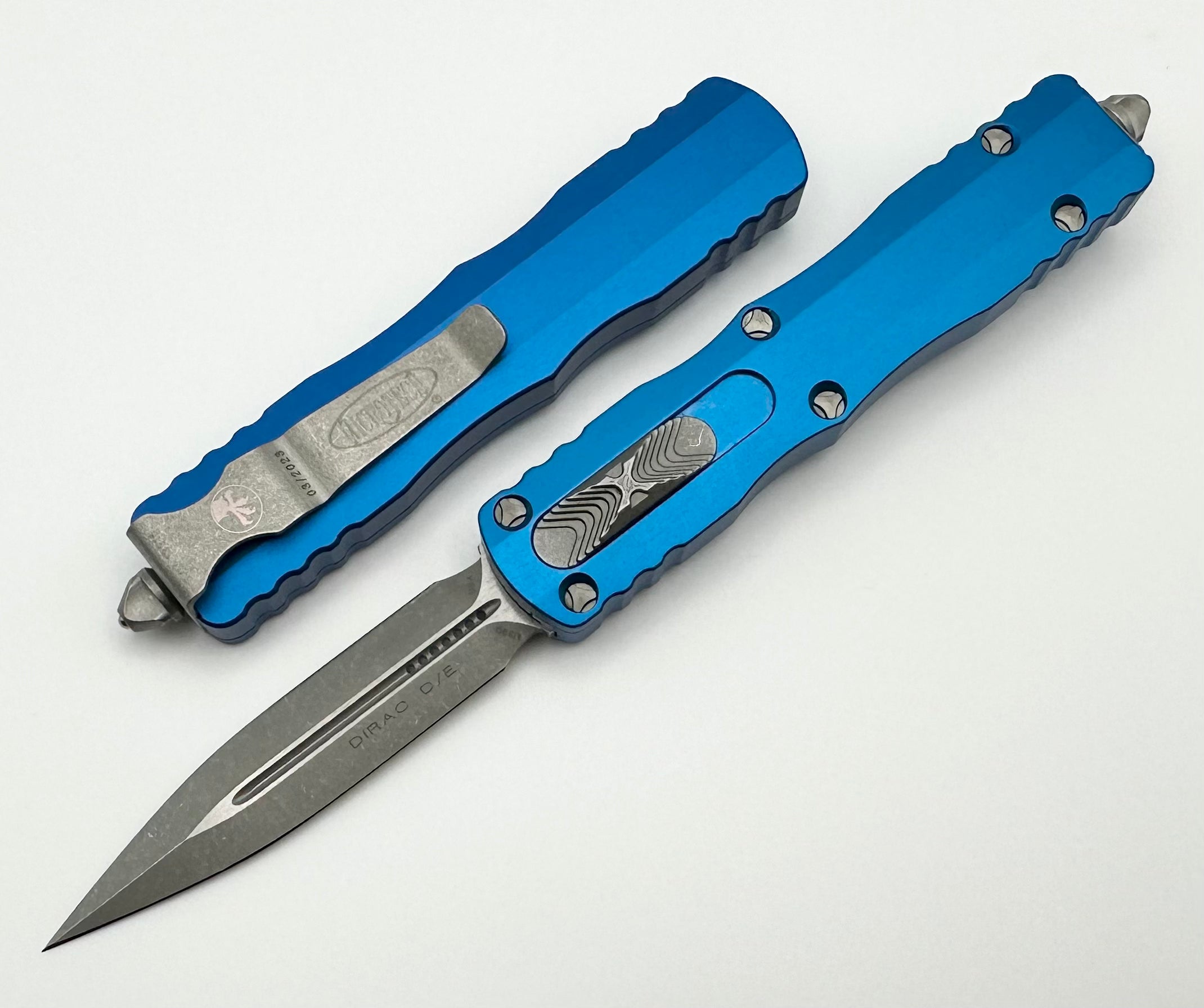 Microtech Dirac D/E Apocalyptic Standard & Blue 225-10APBL