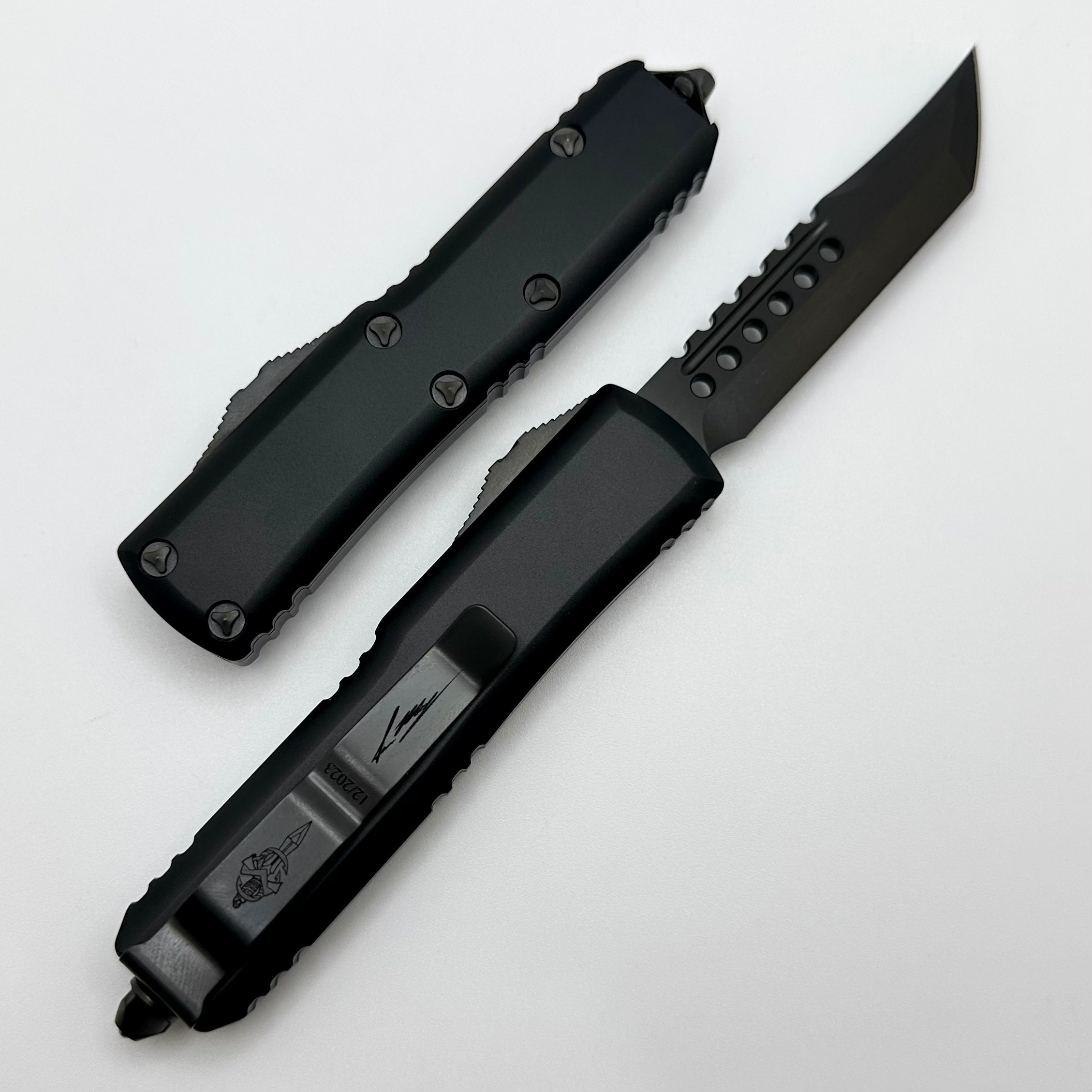 Microtech UTX-85 Hellhound MAGNACUT DLC Shadow Signature Series 719-1DLCTSH