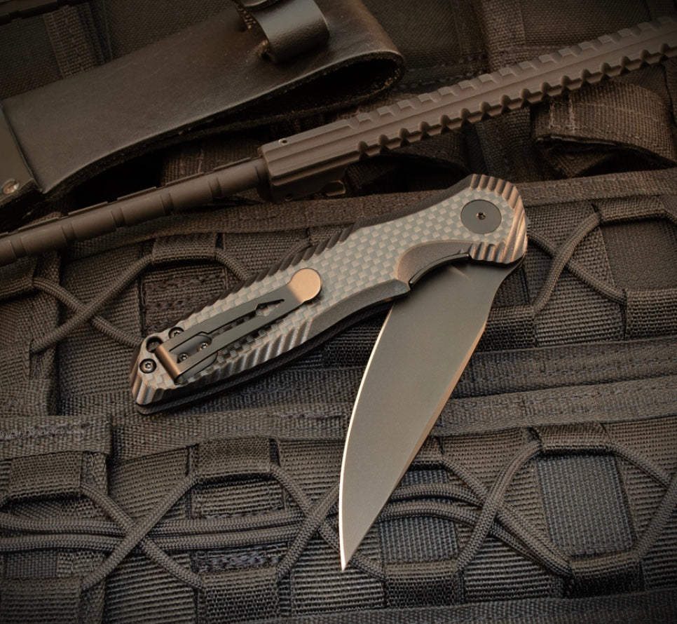 Spartan Blades Poros Black 154CM & Carbon Fiber/Black G-10