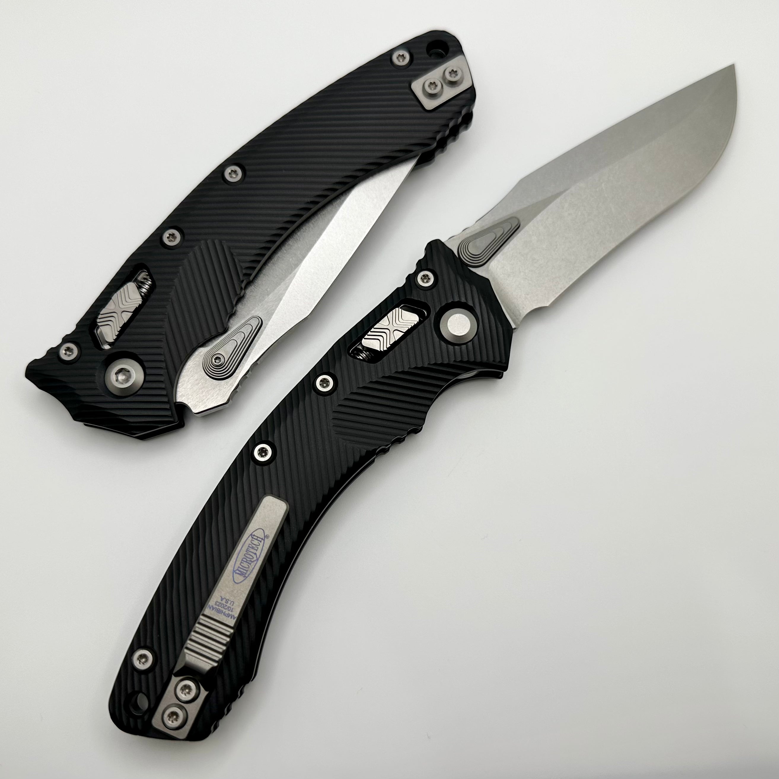 Microtech Amphibian RAM LOK Black Fluted Aluminum & Stonewash M390MK 137RL-10FL