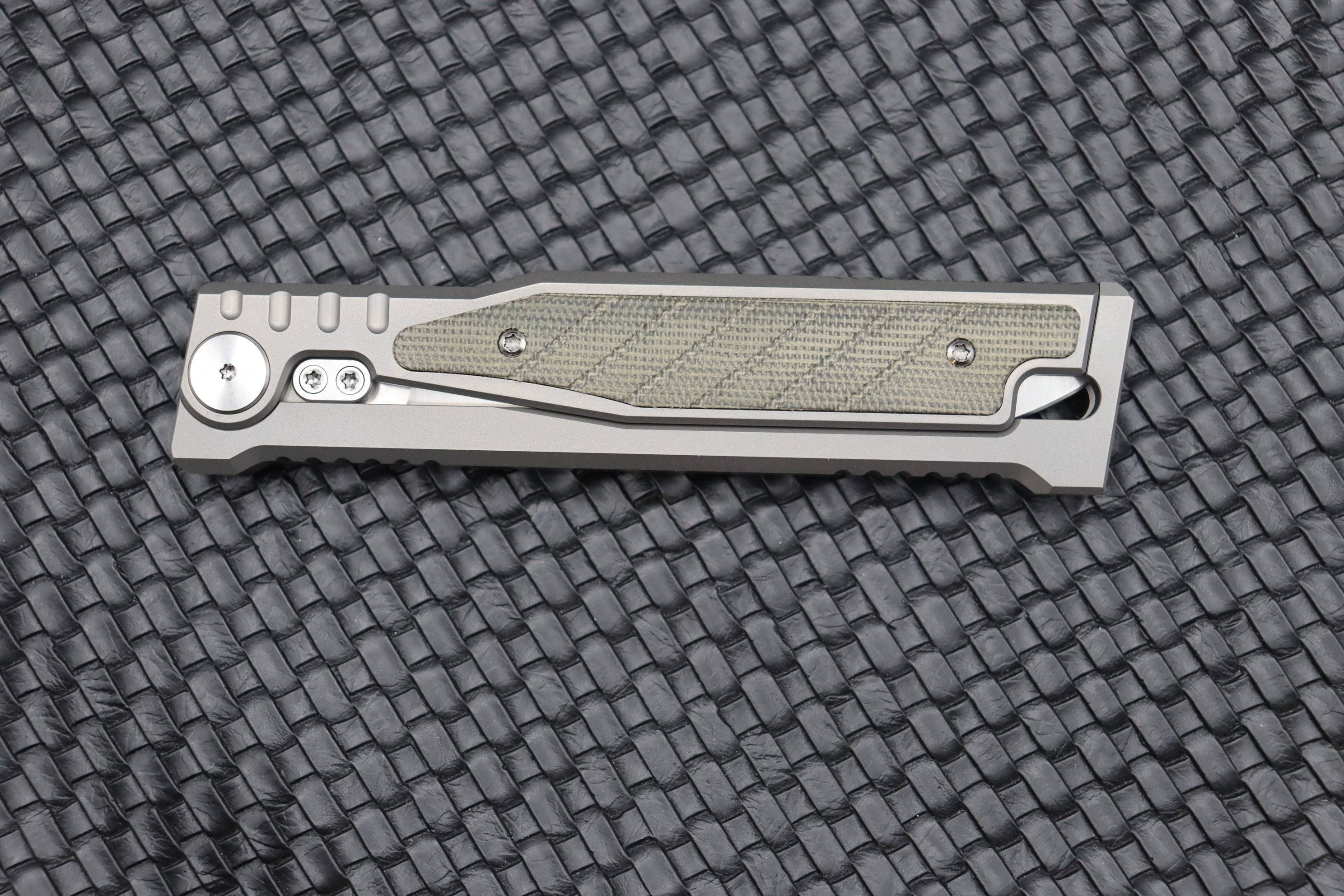 Reate EXO Exoskeleton Design Green Micarta Double Edge