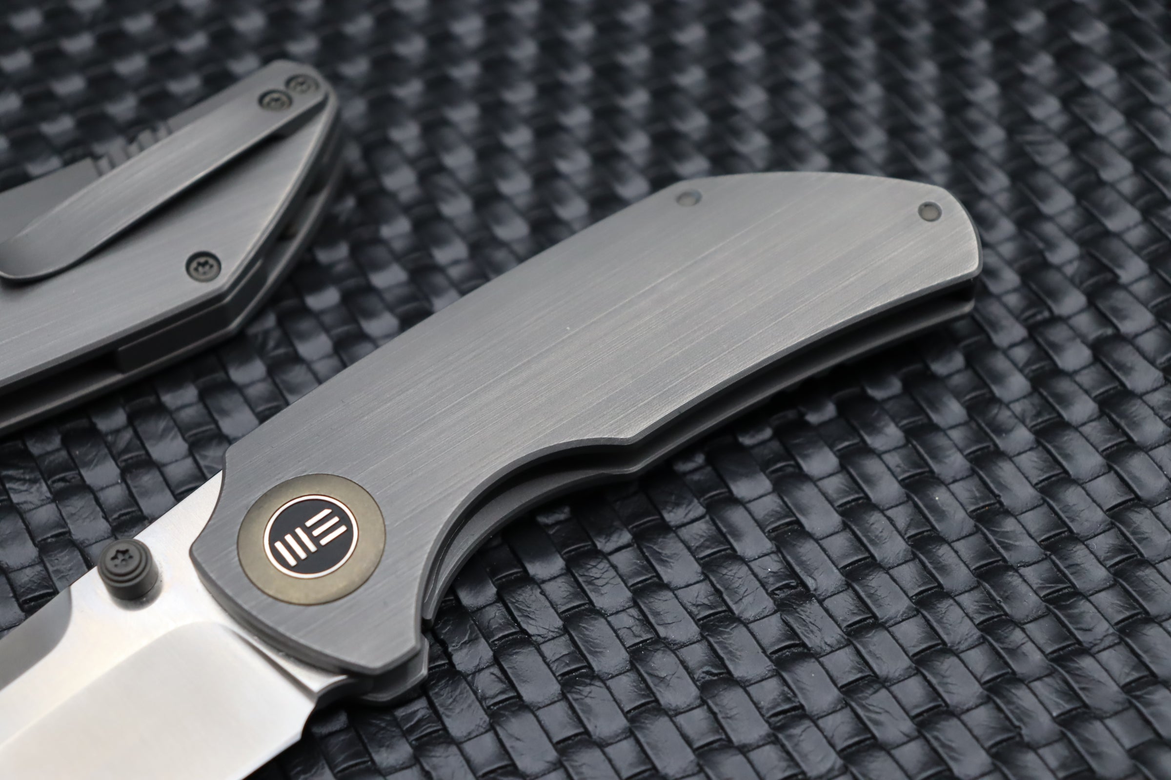 We Knife Co Thug 2103A