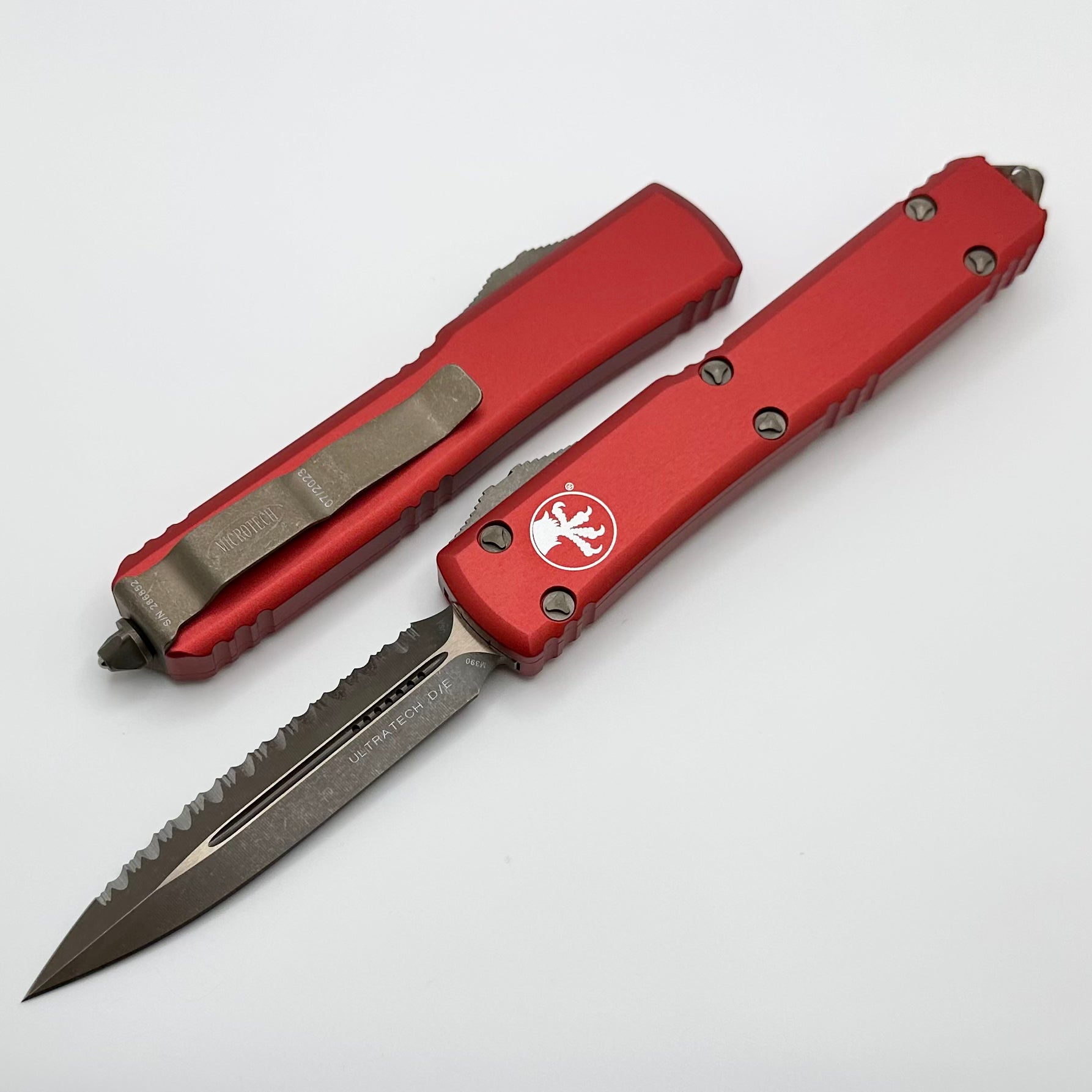 Microtech Ultratech w/ Double Edge Full Serrated Apocalyptic Bronze & Red 122-15APRD