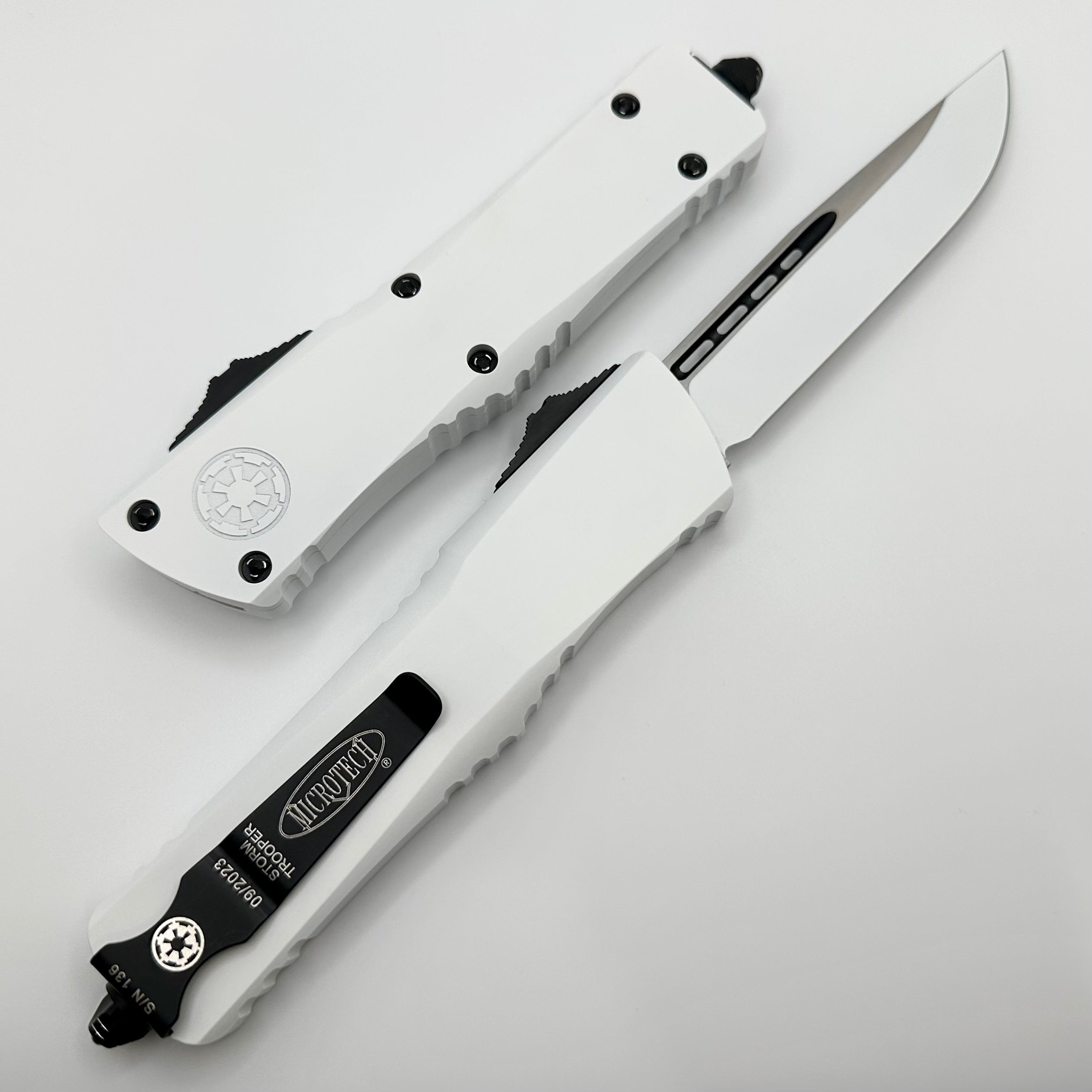 Microtech Combat Troodon Smooth Handle Deep Engraved Storm Trooper Signature Series 143S-1STD