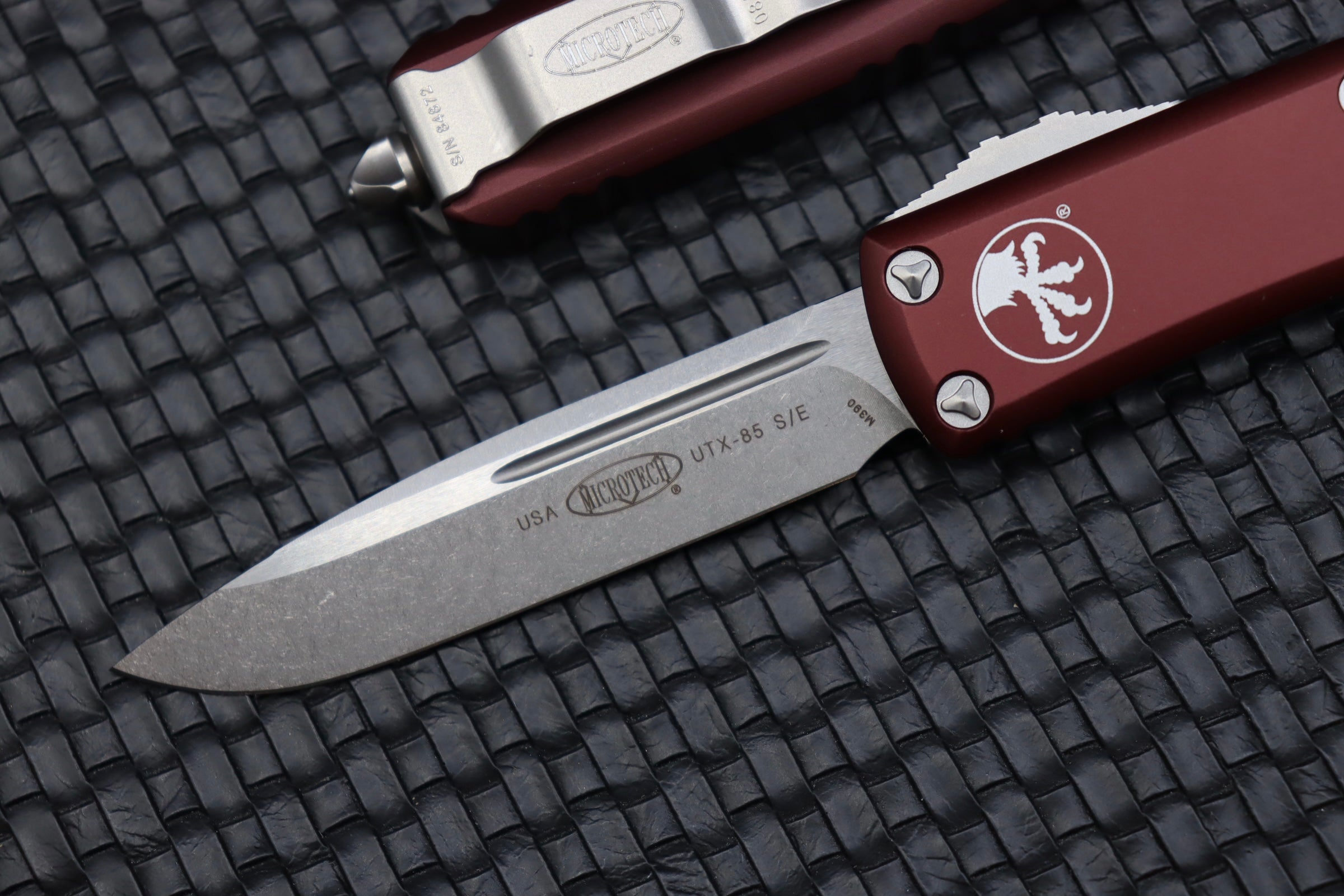 Microtech UTX-85 Single Edge S/E Stonewash Standard & Merlot 231-10MR