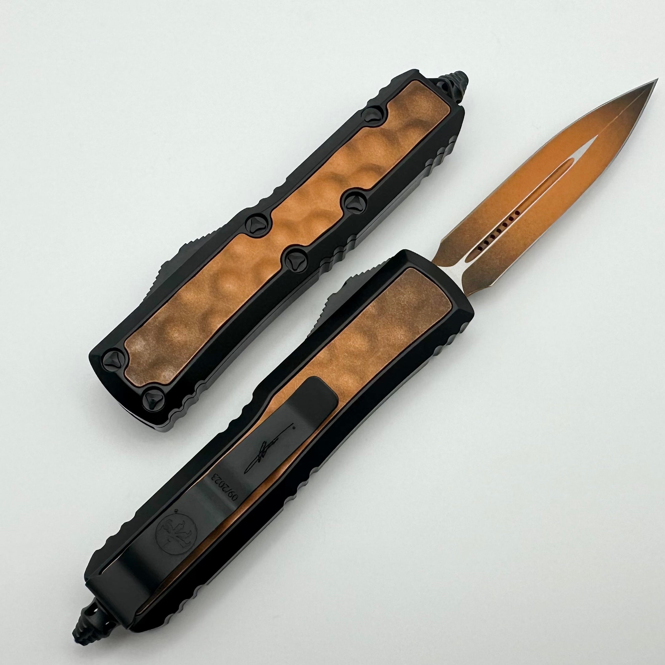 Microtech Daytona Weathered Orange D/E Signature Series Blade Show West 2023 126-1BIWORS