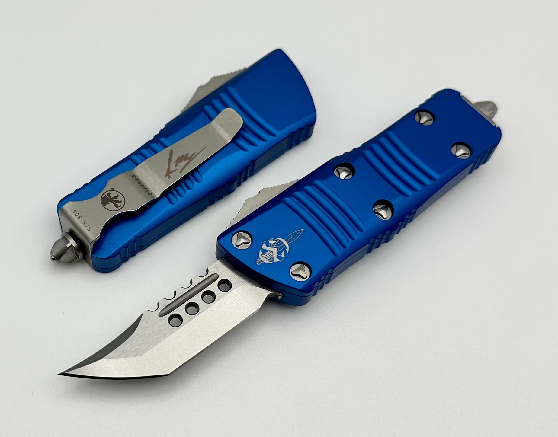 Microtech Mini Troodon Hellhound Stonewash & Blue Signature Series 819-10BLS