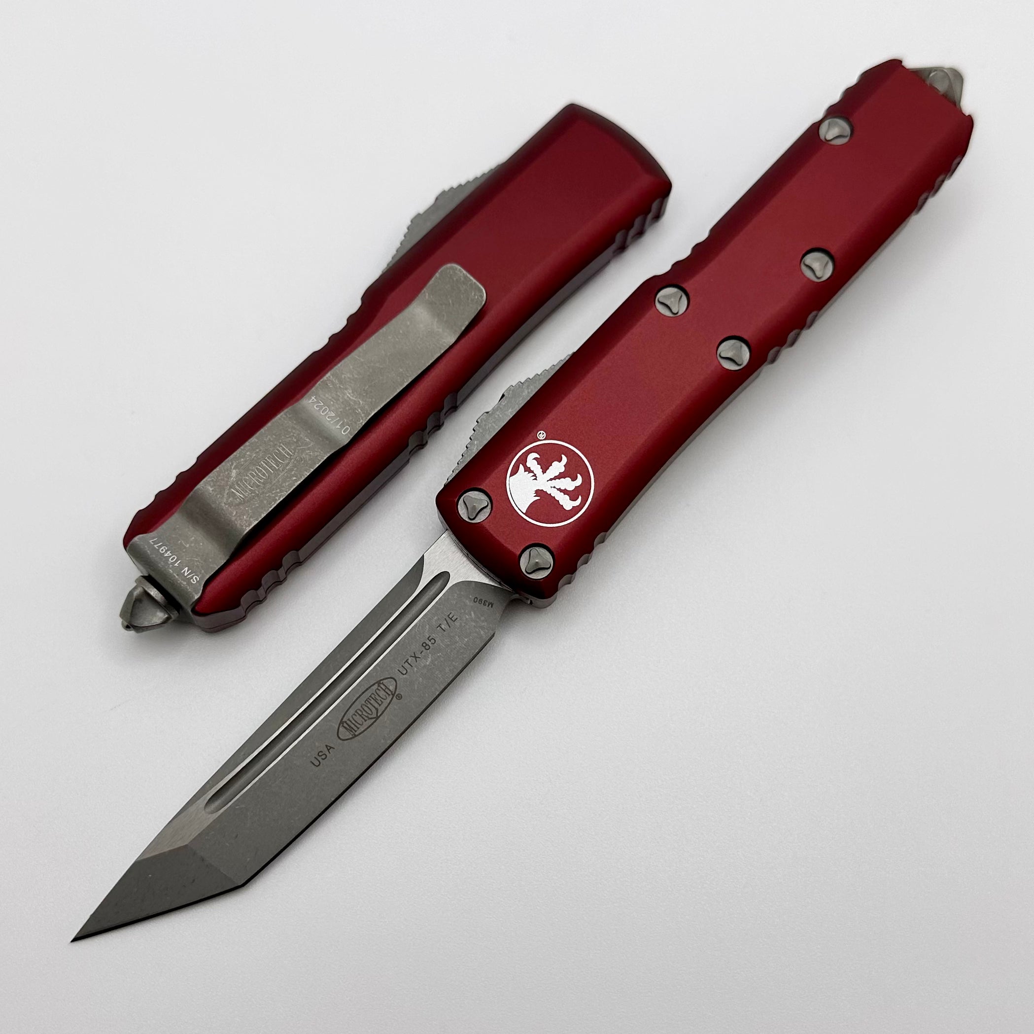 Microtech UTX-85 Tanto Apocalyptic Standard & Merlot 233-10APMR