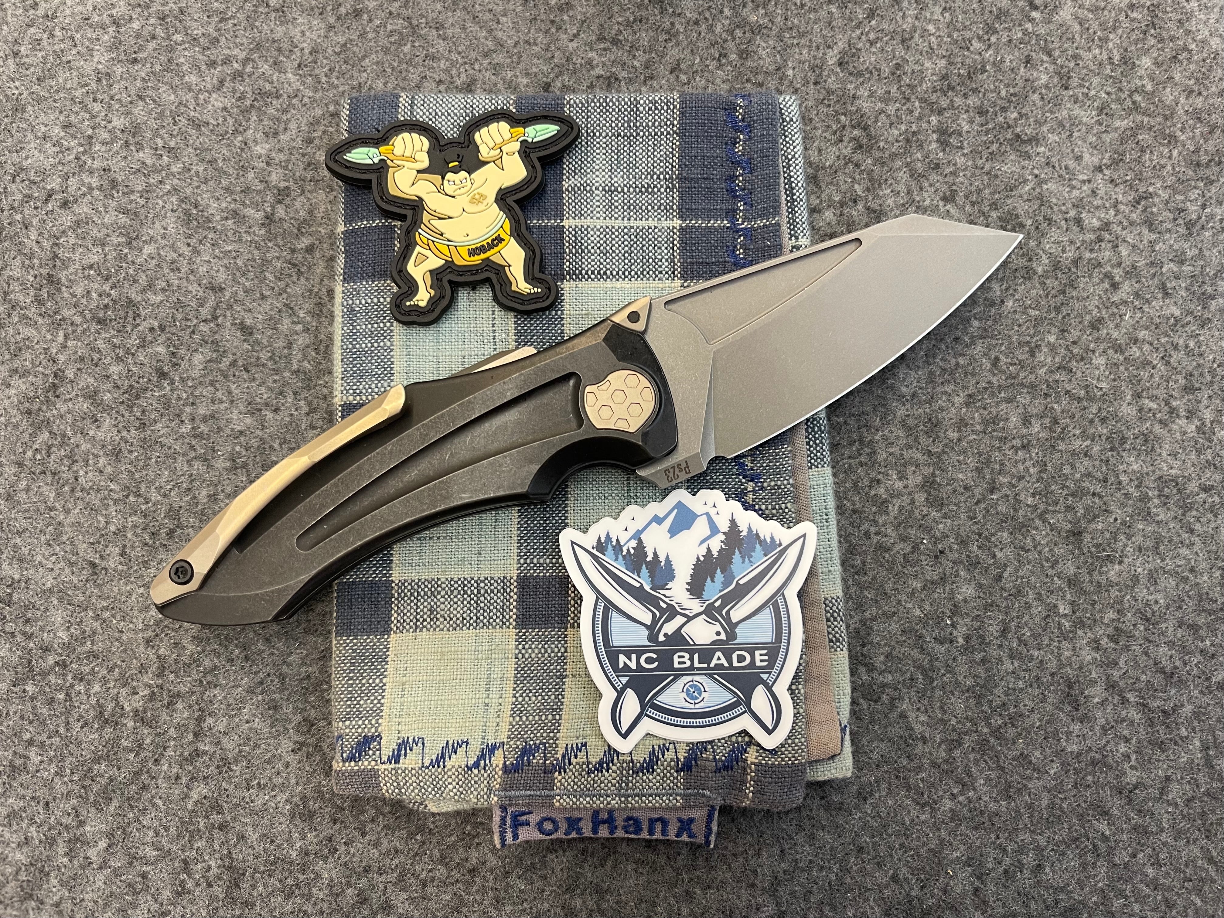 Jake Hoback Knives Sumo Black/Gold