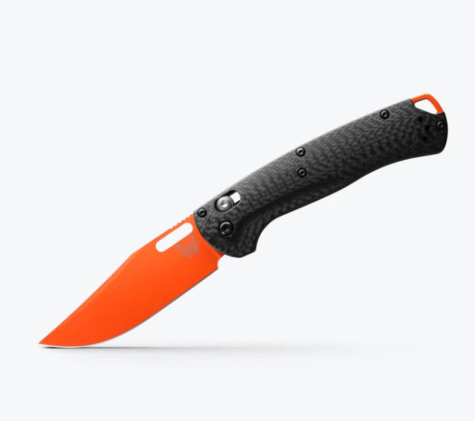 Benchmade Taggedout Carbon Fiber & Orange MagnaCut 15535OR-01