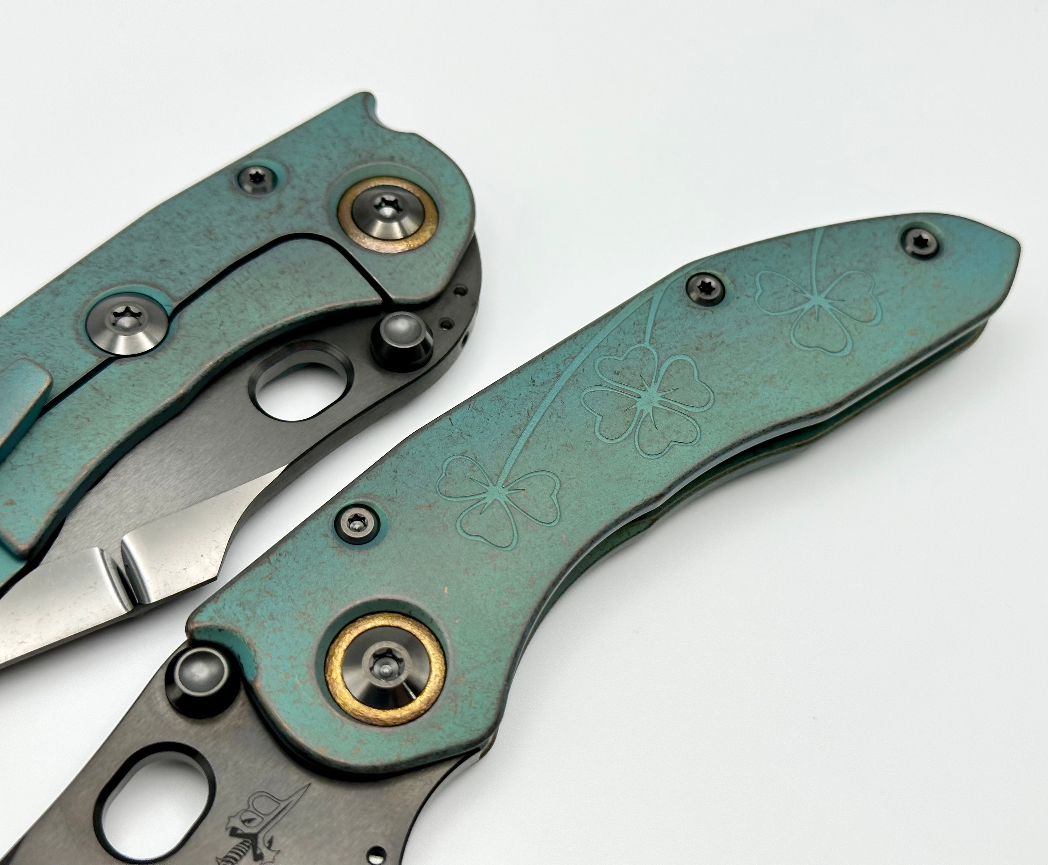 Marfione Custom Knives & Borka Blades Antique Green Lucky Stitch Trit Inlaid w/ DLC Cracked Diamond Wash Double Star Grind M390 & Antique Green Engraved Titanium