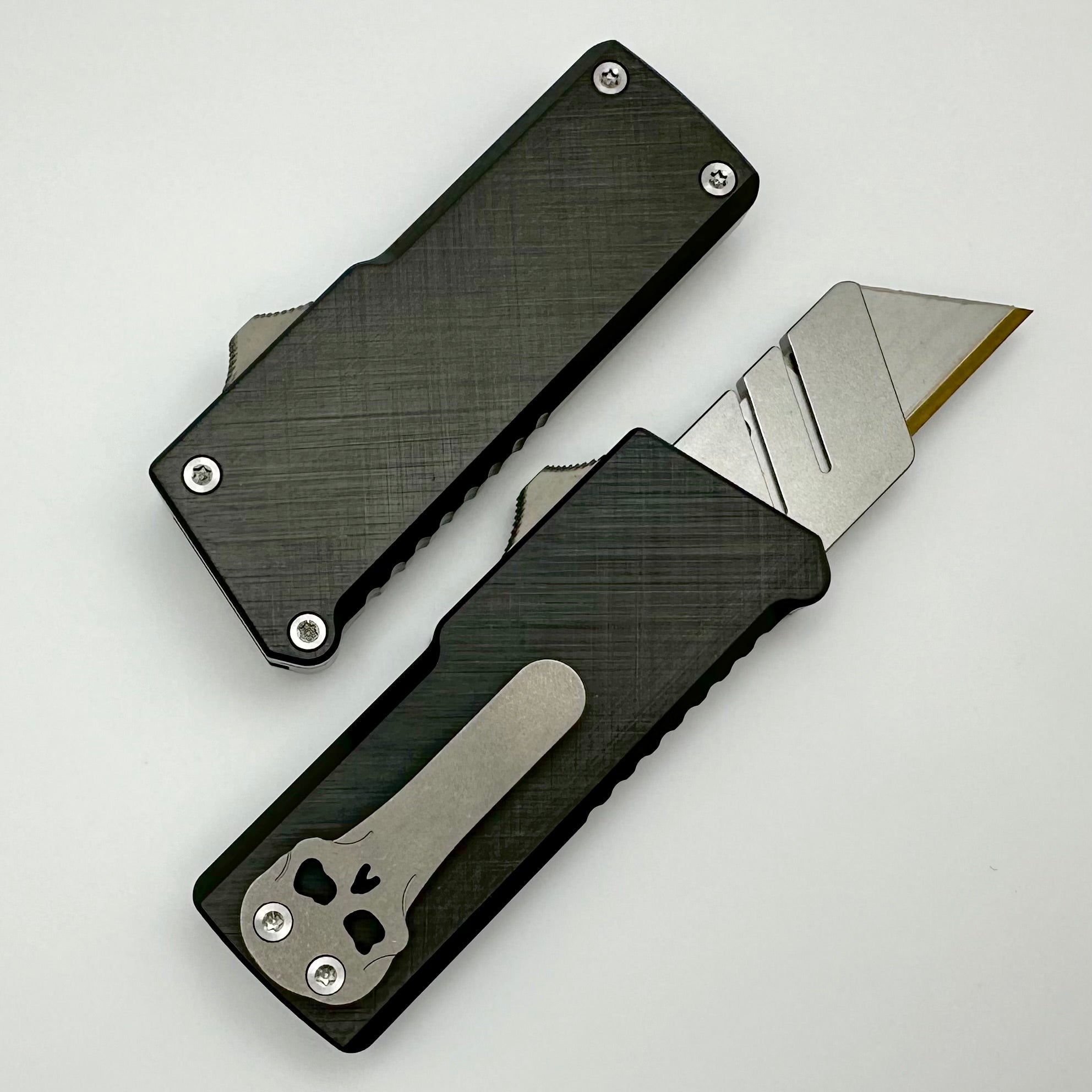 Chaves Auto C.H.U.B OTF w/ Crosshatch Black Handles