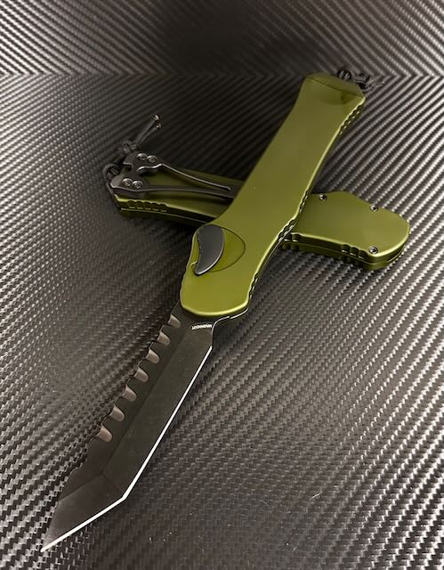 Heretic Hydra V3 OD Green Aluminum Handle & DLC Tanto MagnaCut H006-6A-GRN