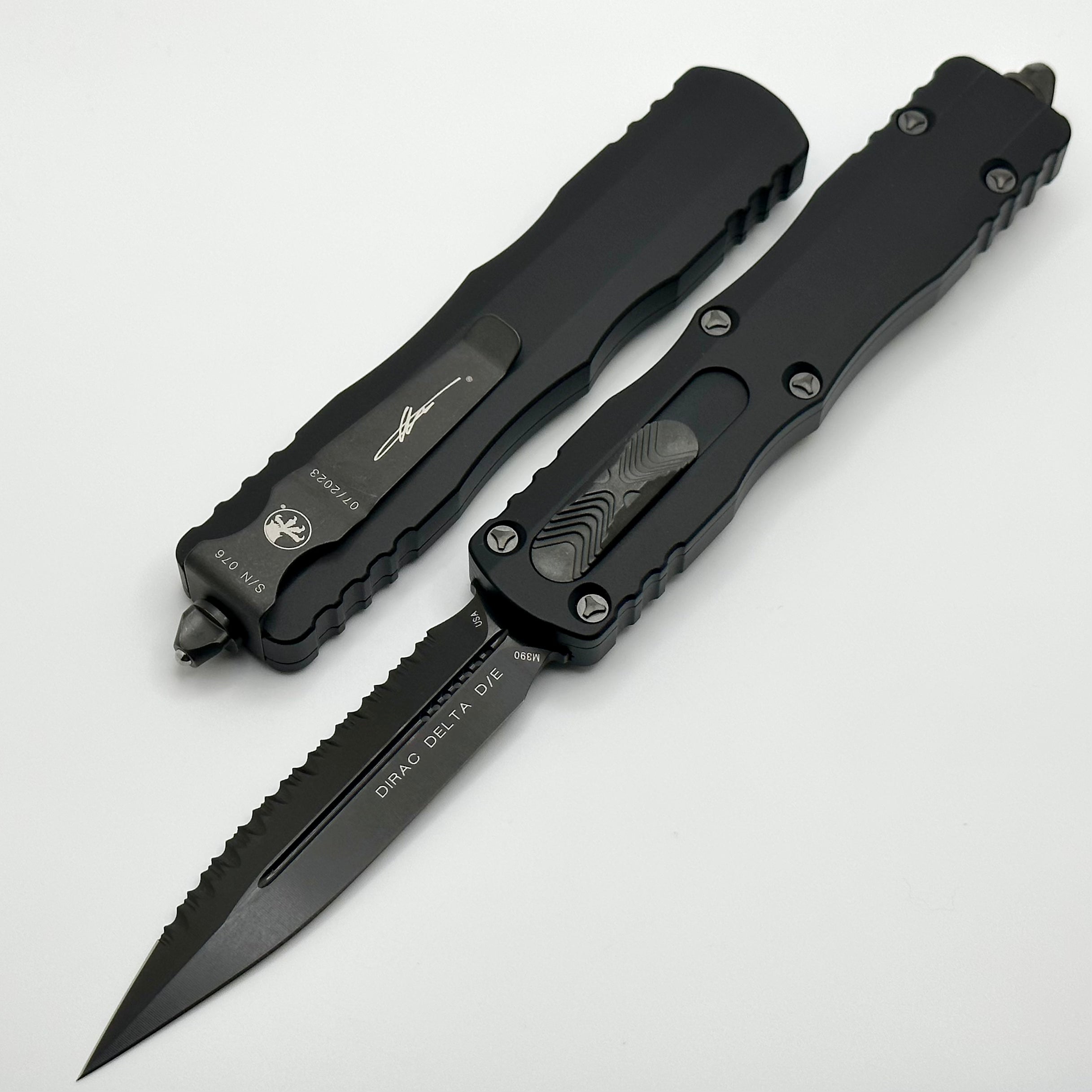 Microtech Dirac Delta Double Edge DLC Fully Serrated Signature Series 227-3DLCTS