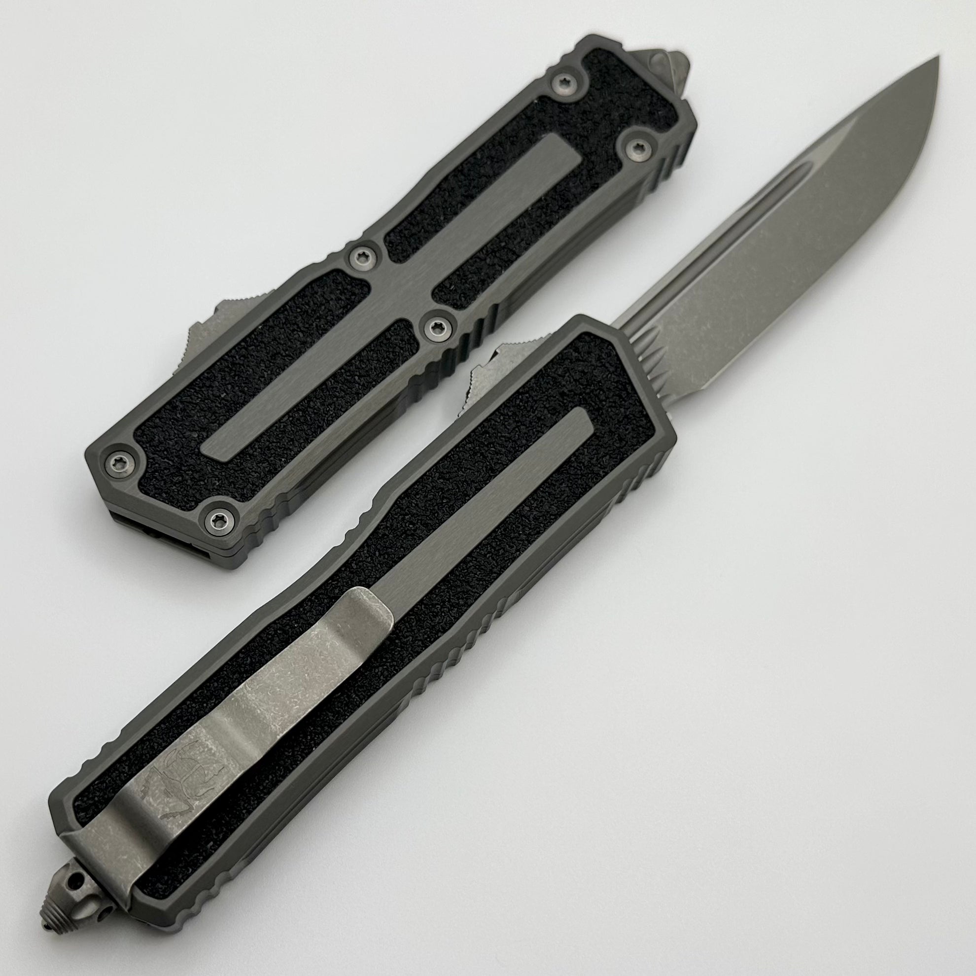 Microtech Scarab 2 Gen 3 S/E Natural Clear Apocalyptic Standard w/ Spine Fluted Blade 1278-10APNC