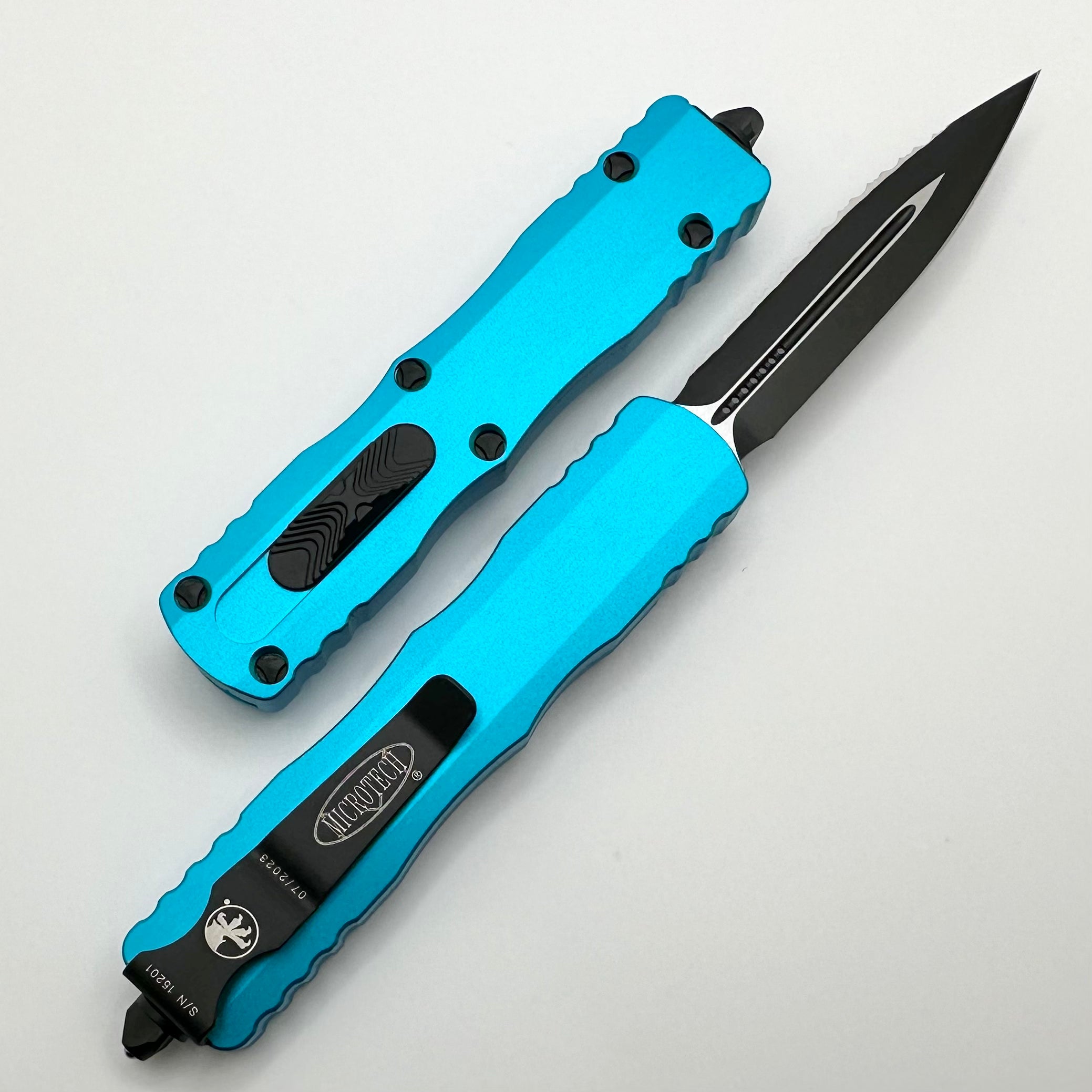 Microtech Dirac Double Edge Black Full Serrated & Turquoise 225-3TQ