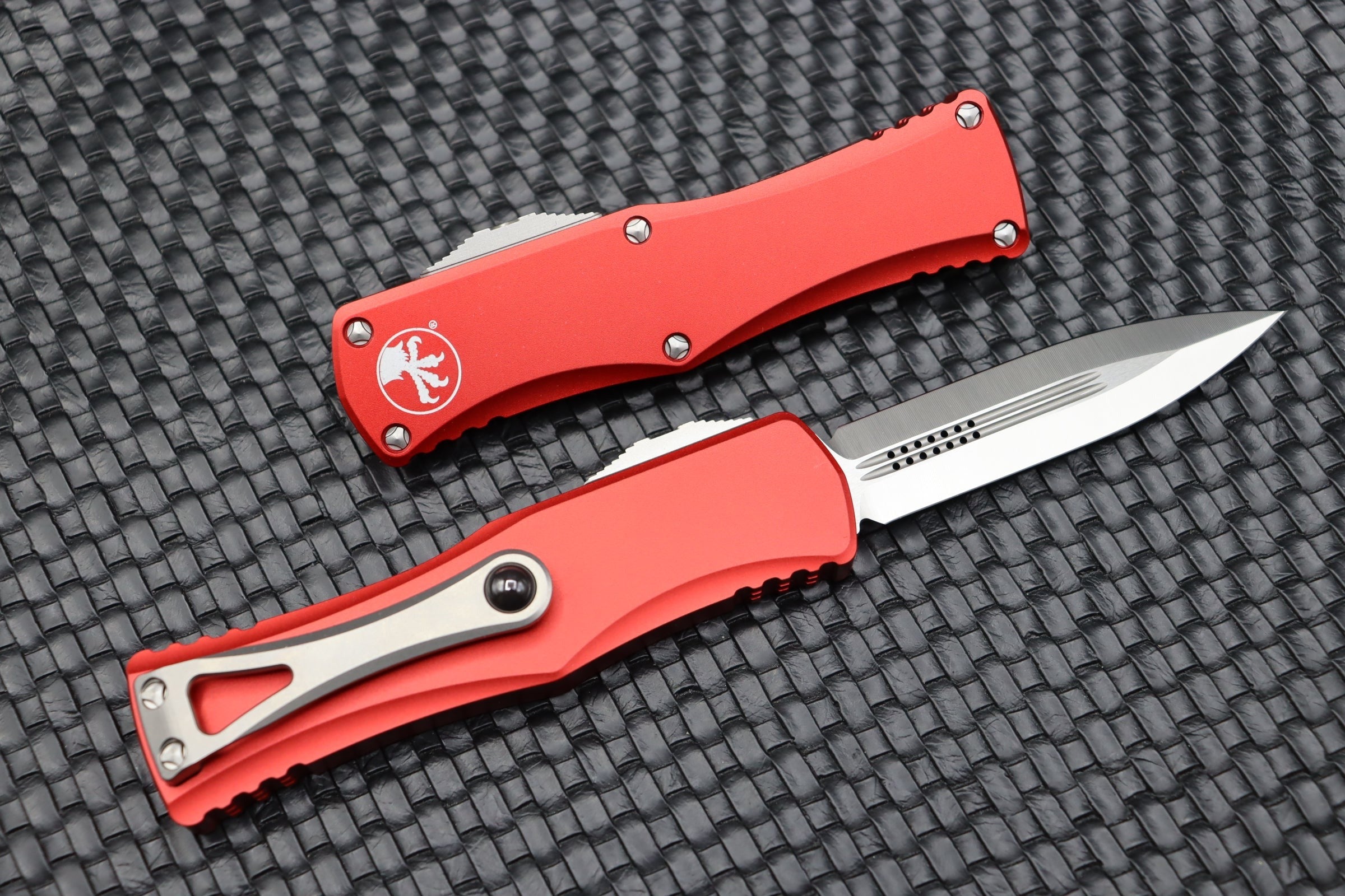 Microtech Hera Double Edge Satin Standard & Red 702-4RD