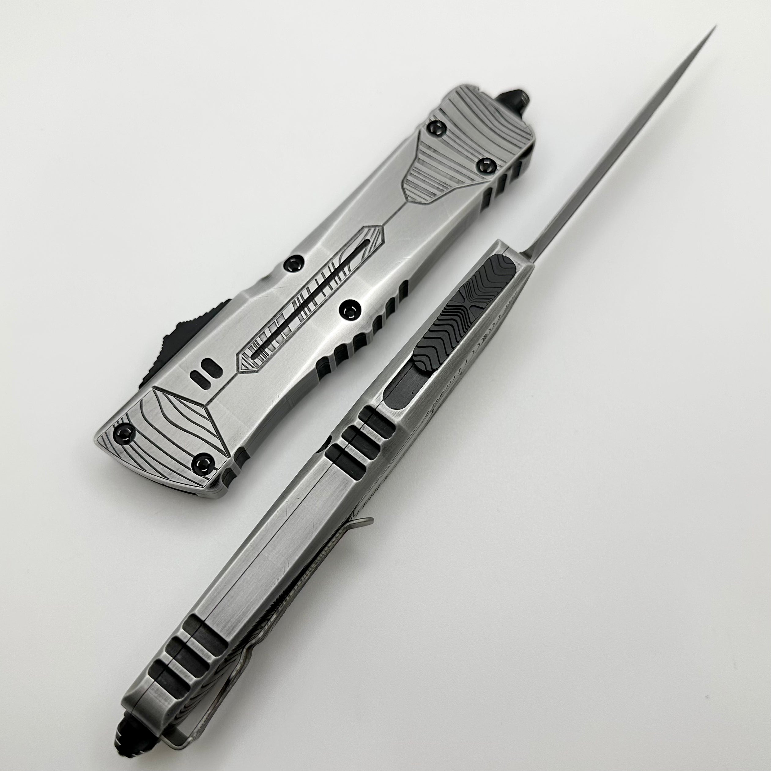 Microtech Combat Troodon D/E Lasered Beskar Standard 142-1MD