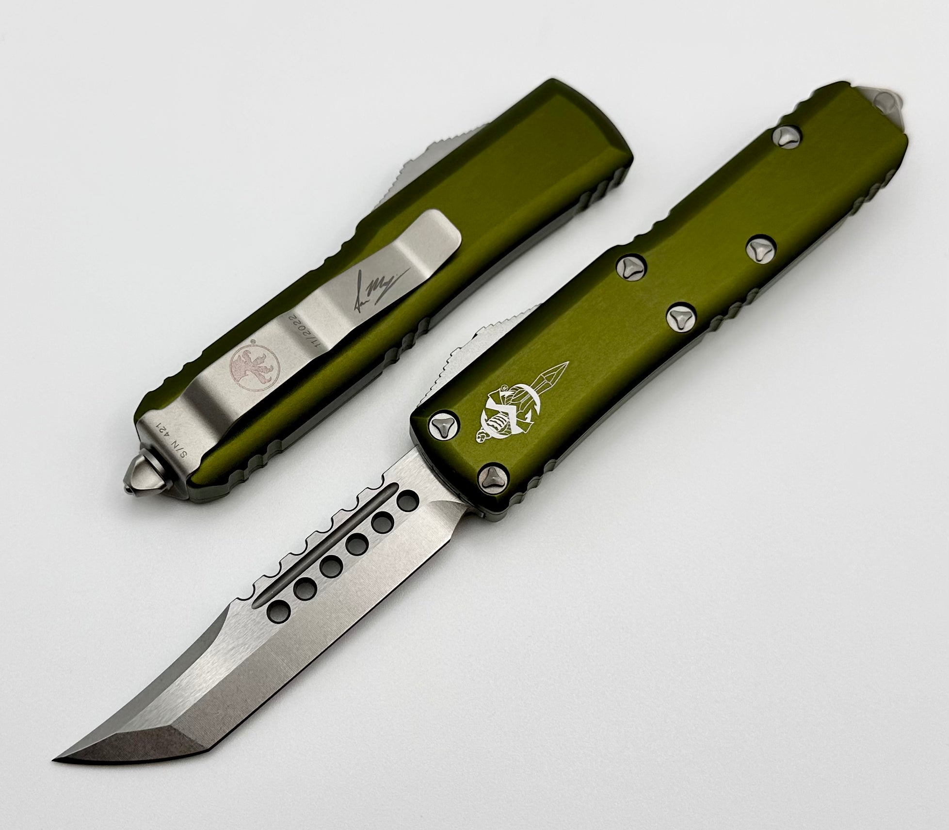 Microtech UTX-85 Hellhound Stonewash Standard & OD Green 719-10ODS